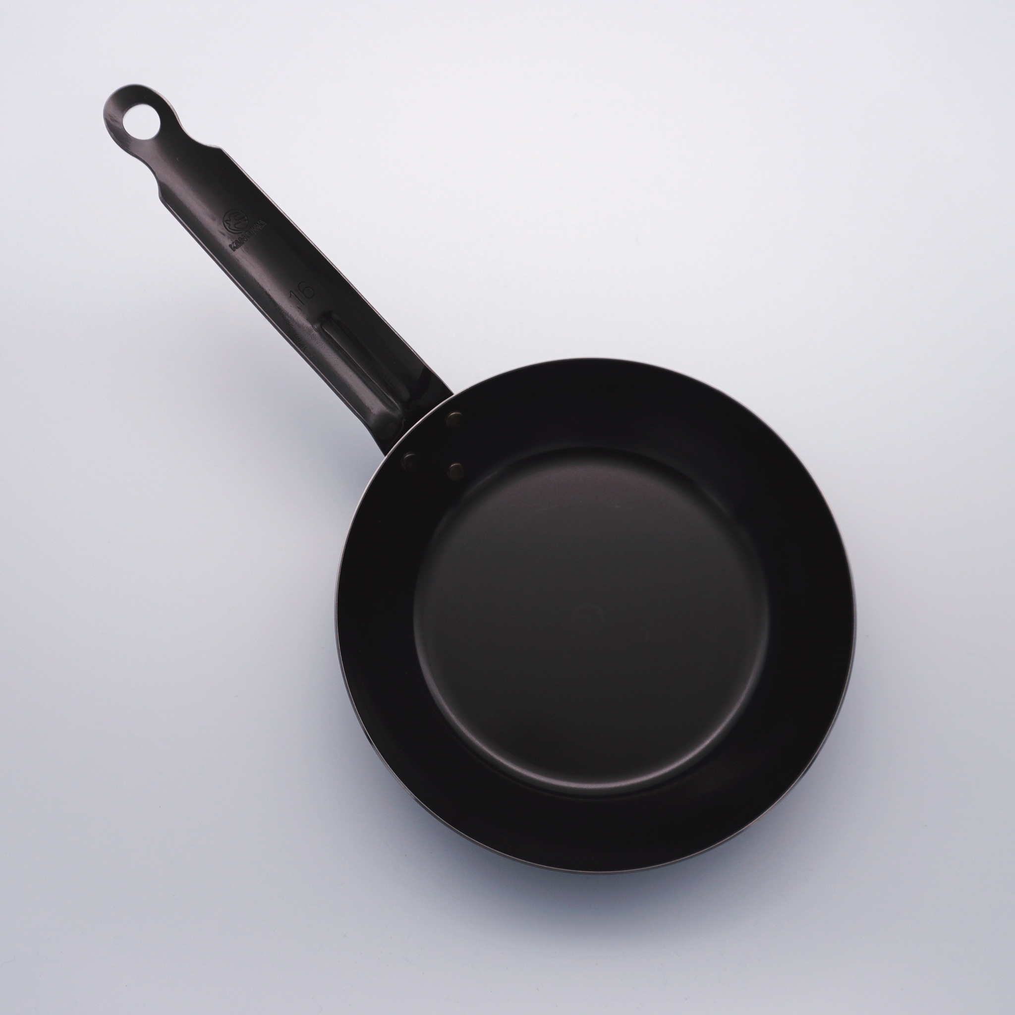 Carbon Steel Skillet - Seisuke Knife