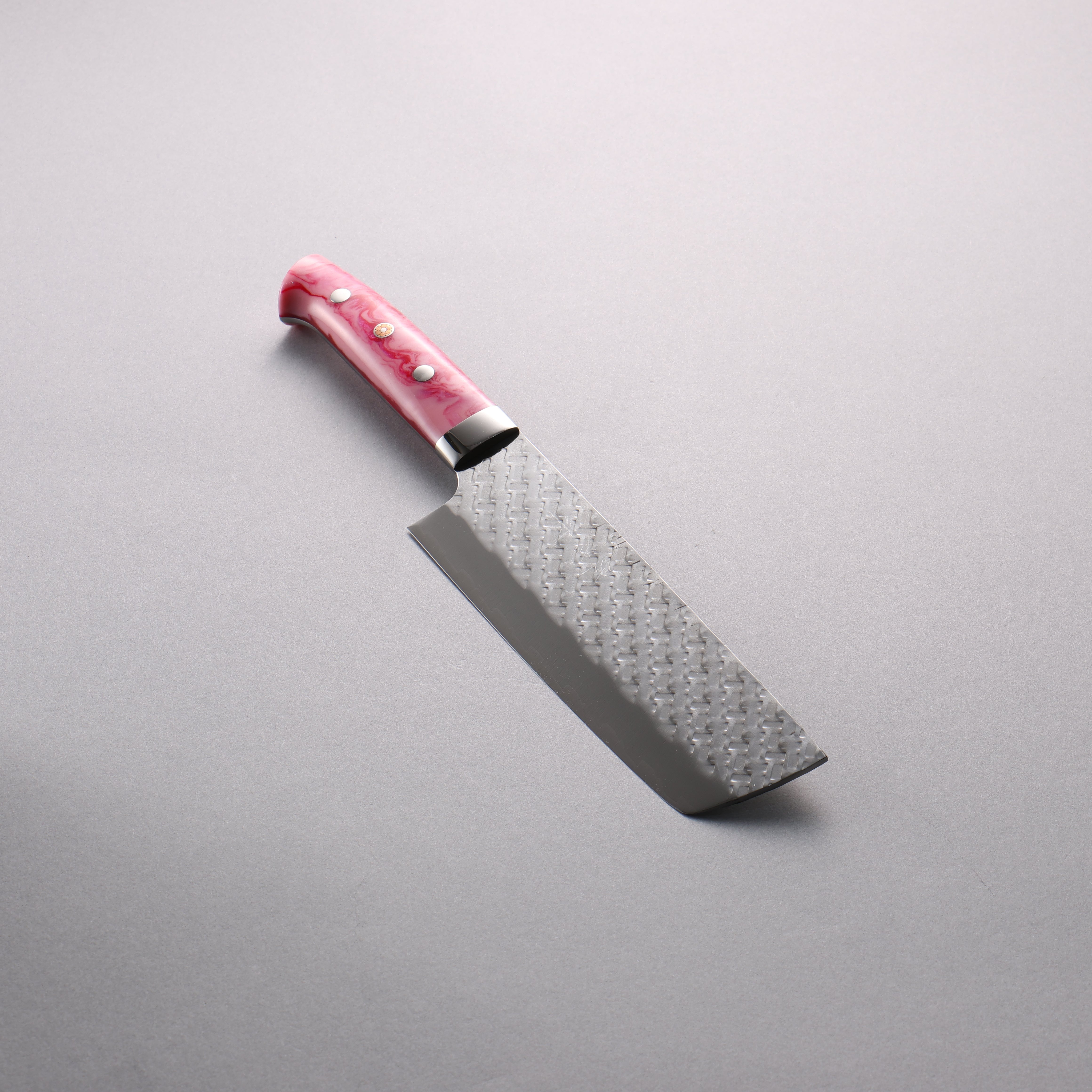 Takeshi Saji SPG STRIX Hammered Migaki Finished Nakiri 165mm Pink and Red Marble Acrylic Handle - Seisuke Knife