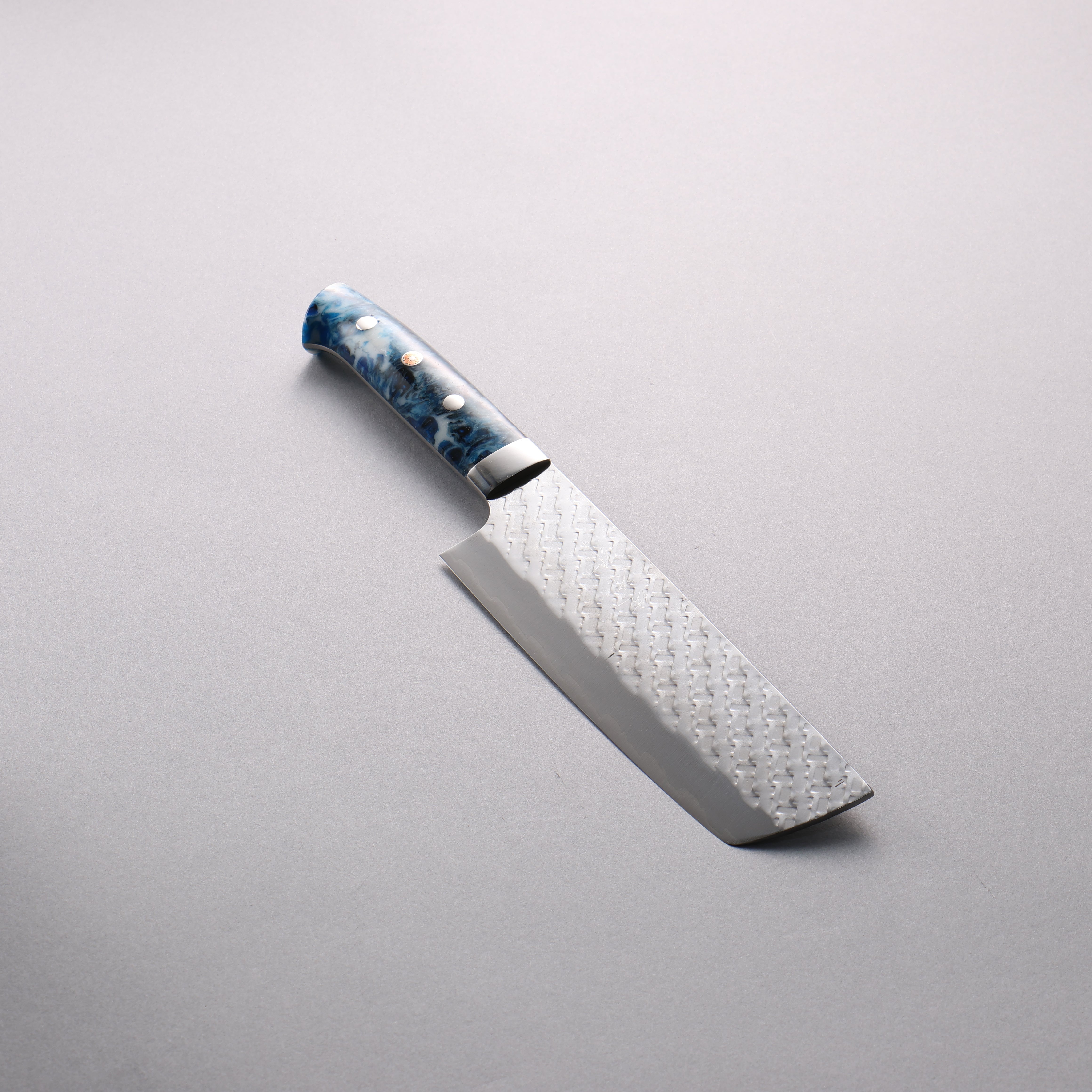 Takeshi Saji SPG STRIX Hammered Migaki Finished Nakiri 165mm White Blue Black Acrylic Handle - Seisuke Knife