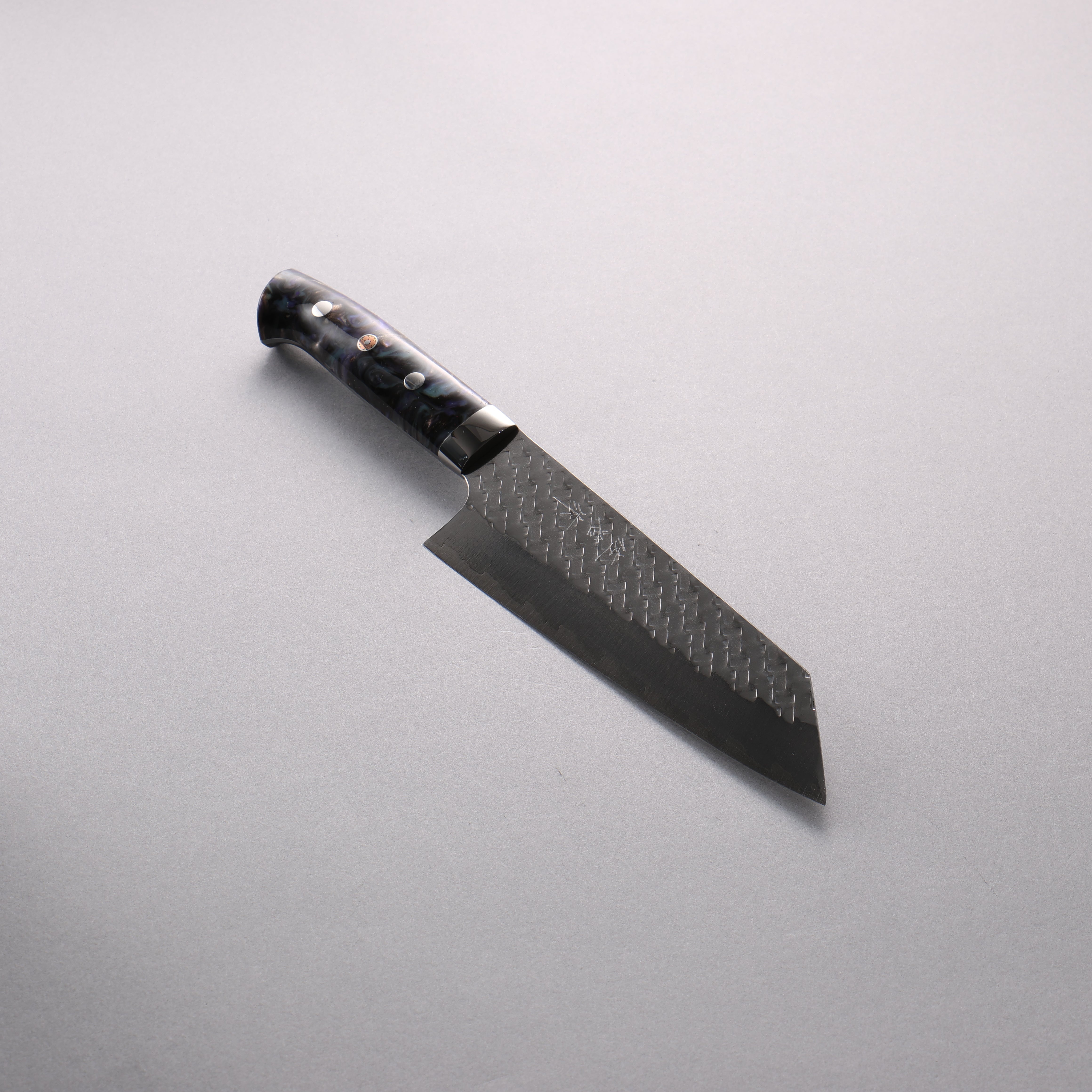 Takeshi Saji SPG STRIX Hammered Migaki Finished Bunka 180mm Purple White Gold Marble Acrylic Handle - Seisuke Knife