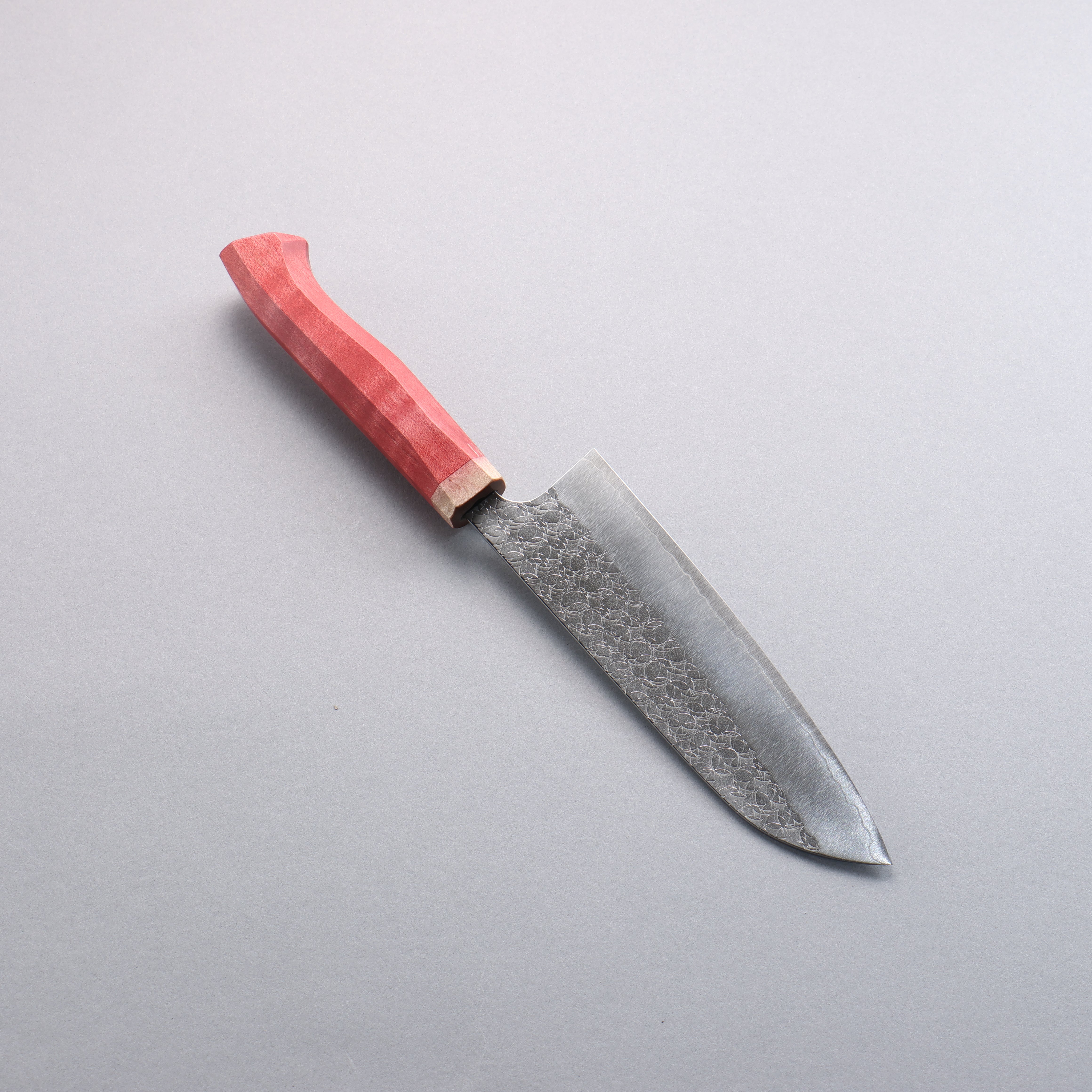 Yoshimi Kato Minamo SG2 Hammered Santoku 170mm Western style (red) Handle - Seisuke Knife