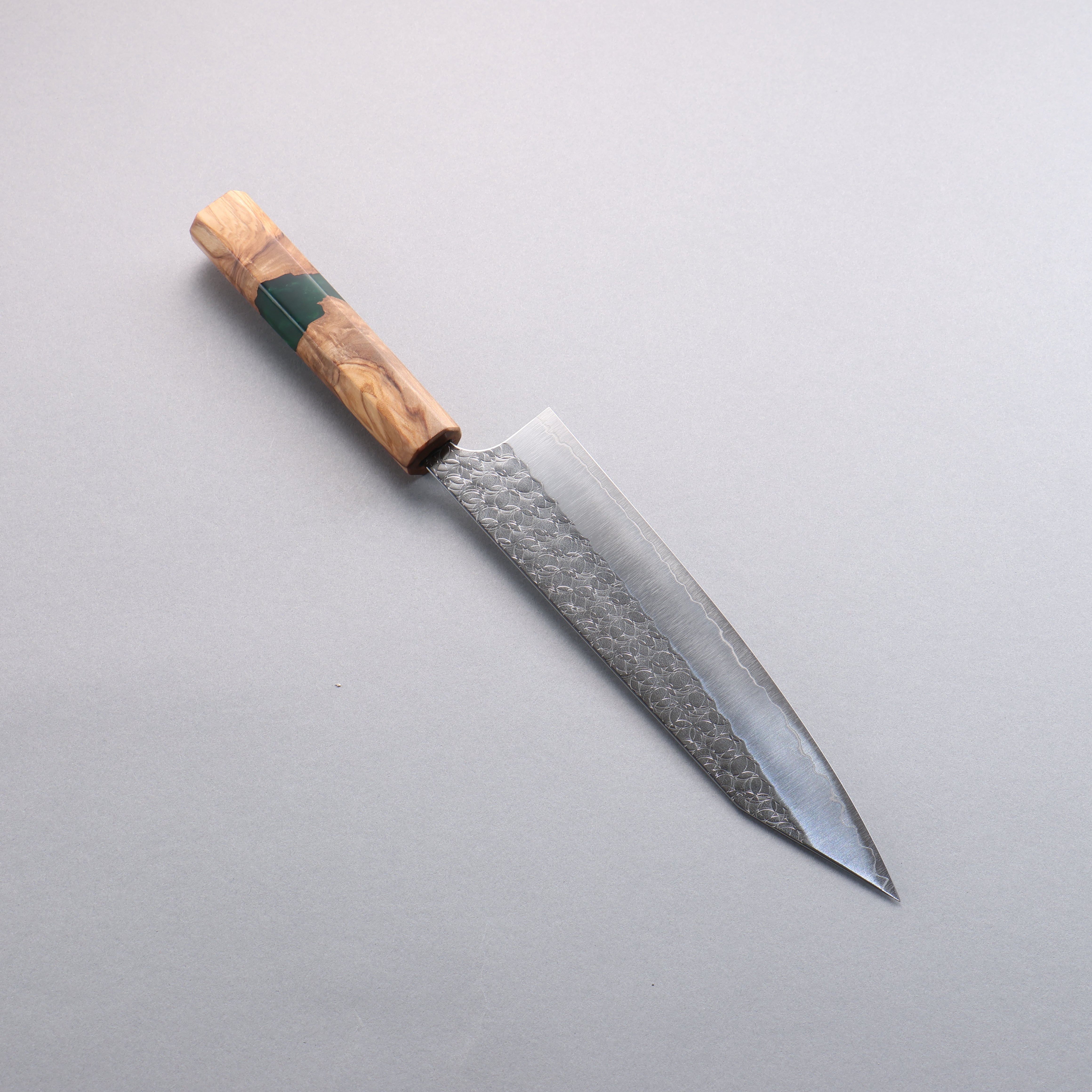 Yoshimi Kato Minamo SG2 Hammered Kiritsuke Gyuto 210mm Olive Tree and Green Resin Handle - Seisuke Knife