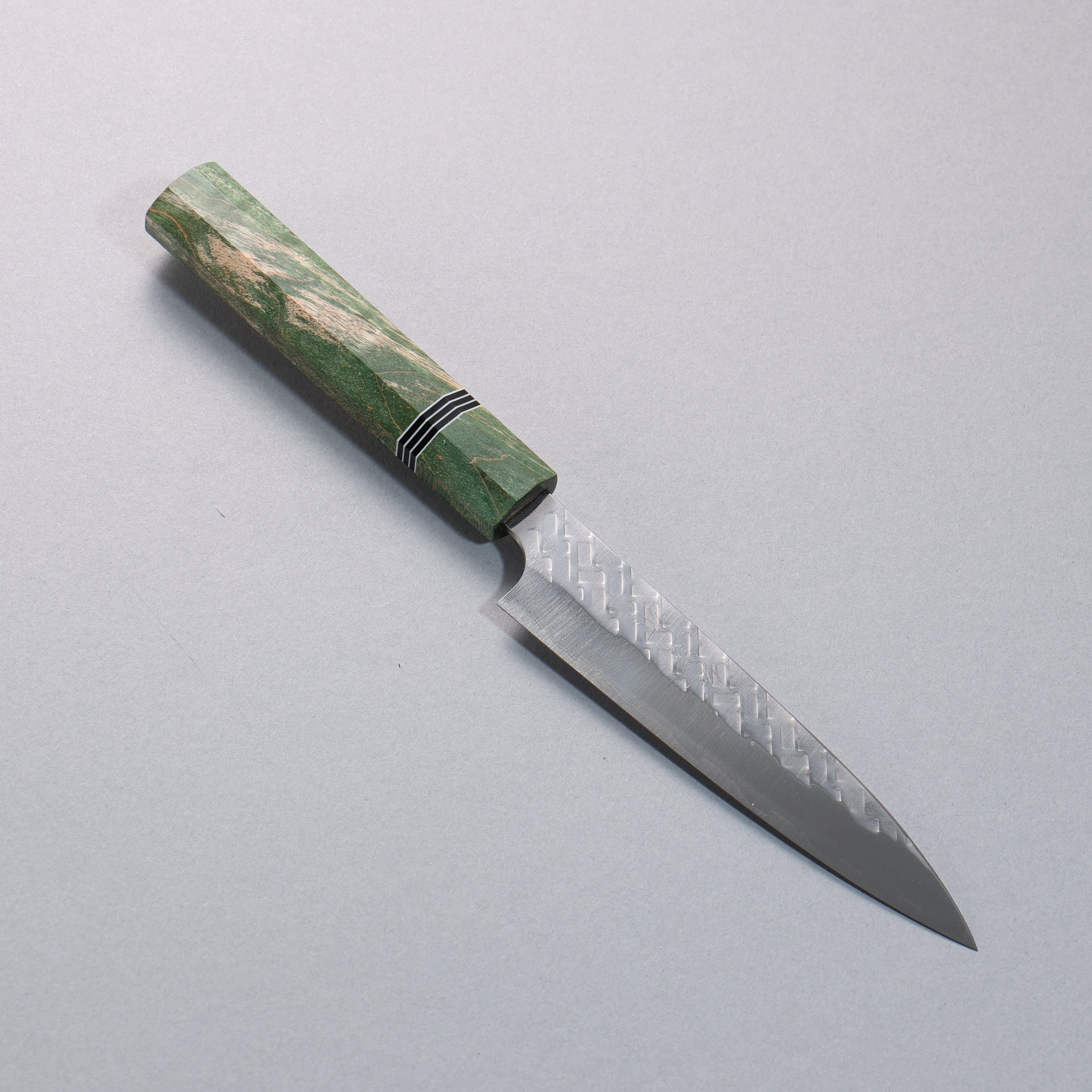 Takeshi Saji SPG STRIX Hammered Migaki Finished Petty-Utility 130mm Green Stabilized Wood (with Black and White Ring) Handle - Seisuke Knife