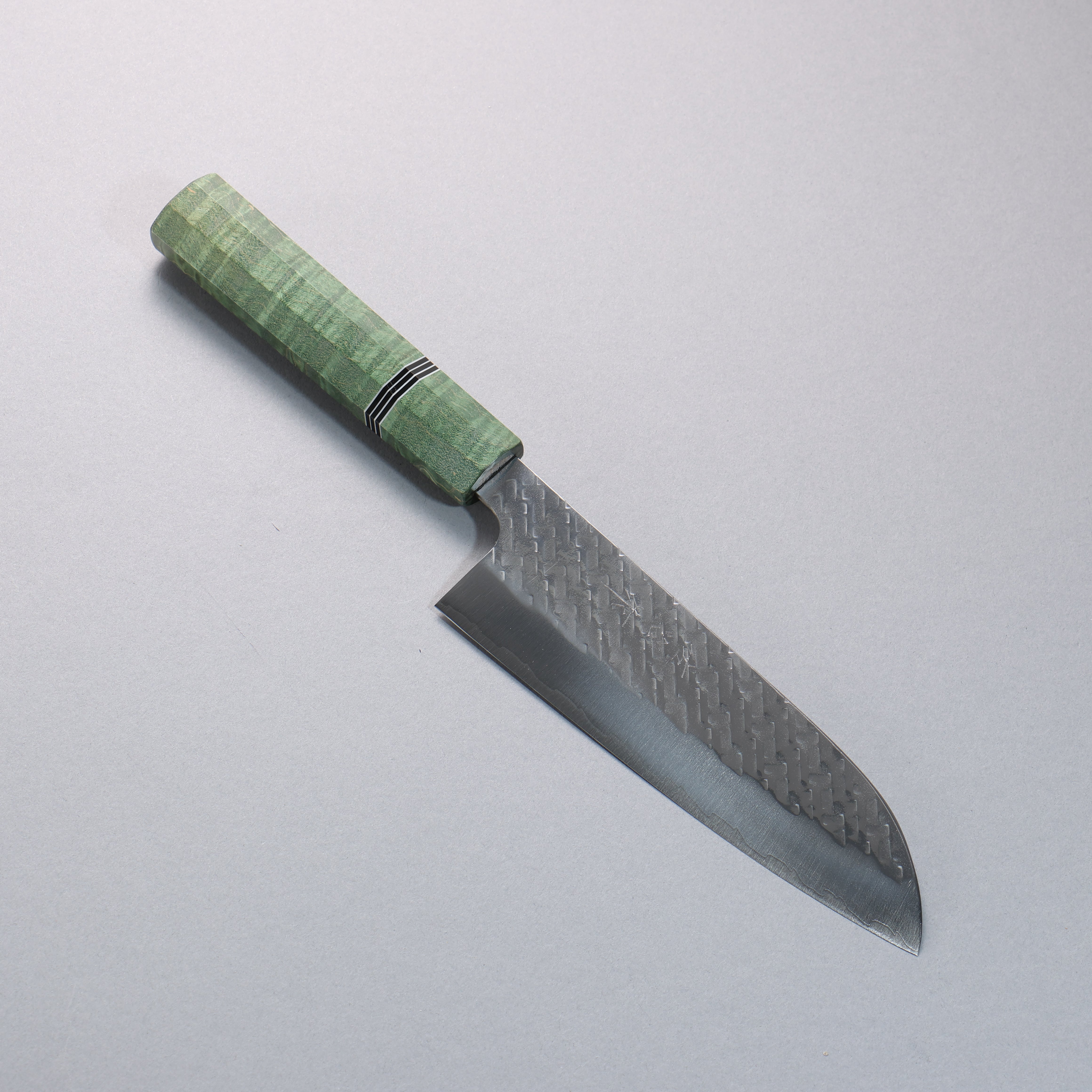 Takeshi Saji SPG STRIX Hammered Migaki Finished Santoku 165mm Green Stabilized Wood (with Black and White Ring) Handle - Seisuke Knife