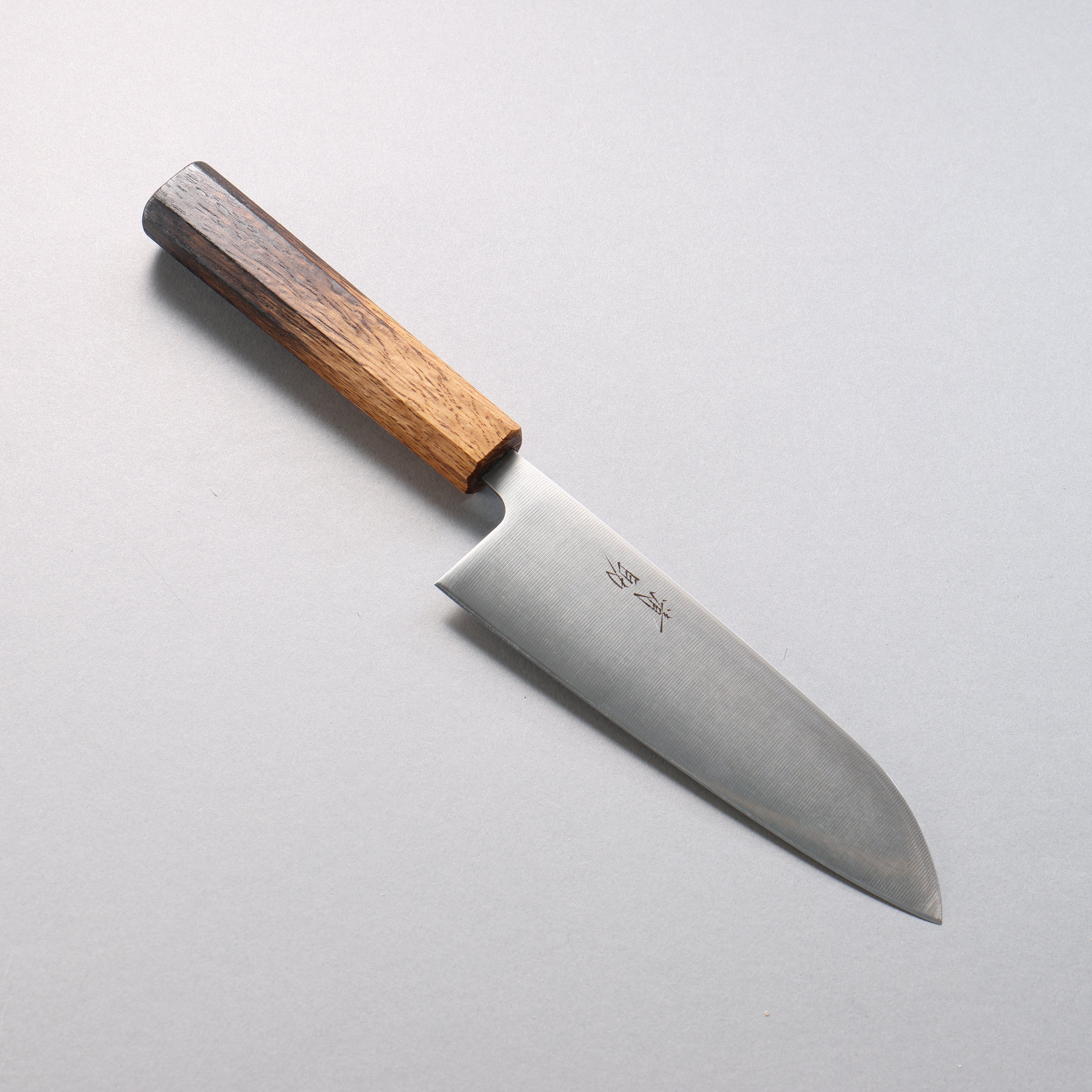 Seisuke AUS8 Coreless Santoku 180mm Burnt Oak Handle - Seisuke Knife