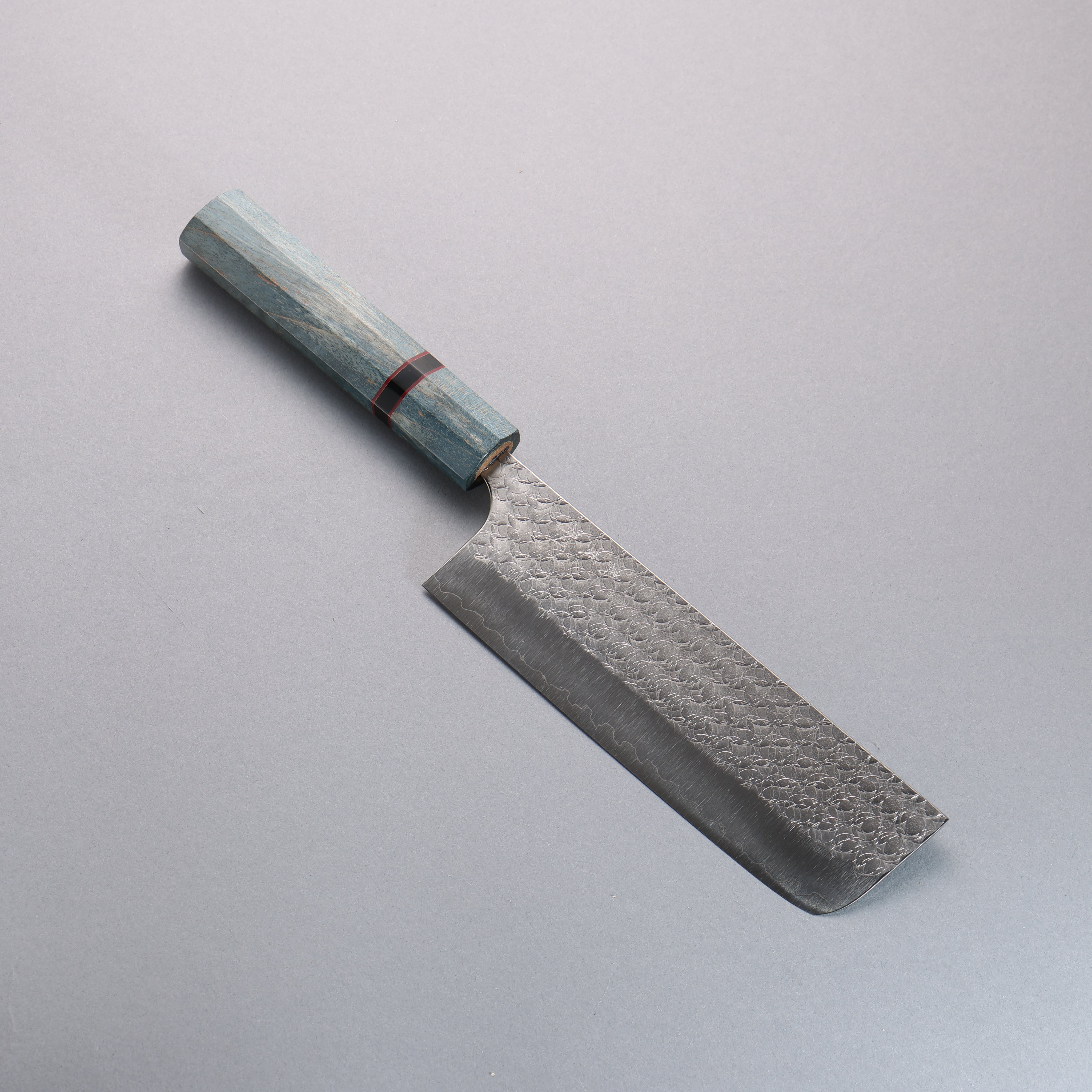 Yoshimi Kato Minamo SG2 Hammered Nakiri 165mm Blue Stabilized Wood (With Black Ring) Handle - Seisuke Knife