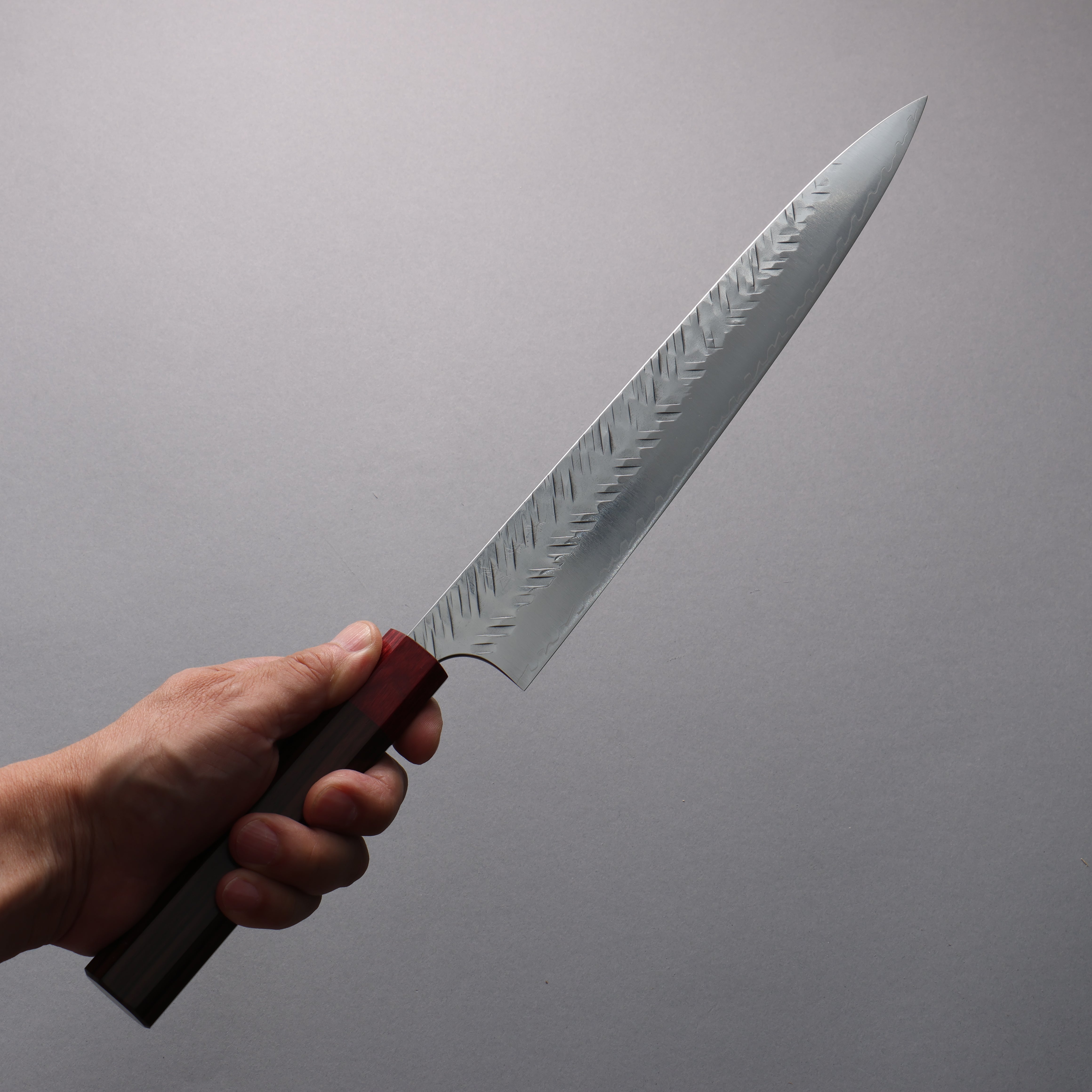 Yoshimi Kato SPG STRIX Hammered (V) Sujihiki 270mm Rosewood (ferrule: Red Pakka wood) Handle - Seisuke Knife