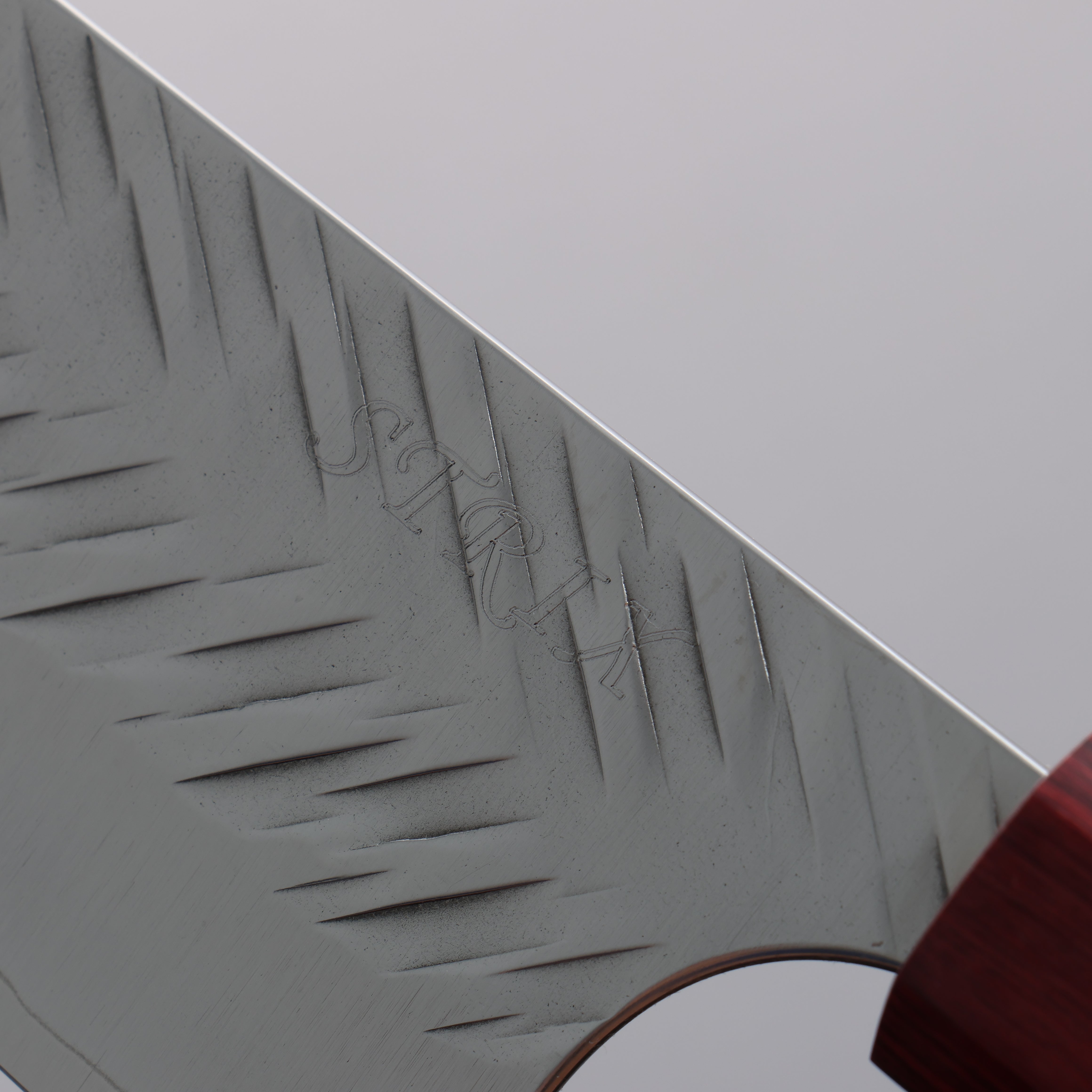 Yoshimi Kato SPG STRIX Hammered (V) Kiritsuke Gyuto 240mm Rosewood (ferrule: Red Pakka wood) Handle - Seisuke Knife
