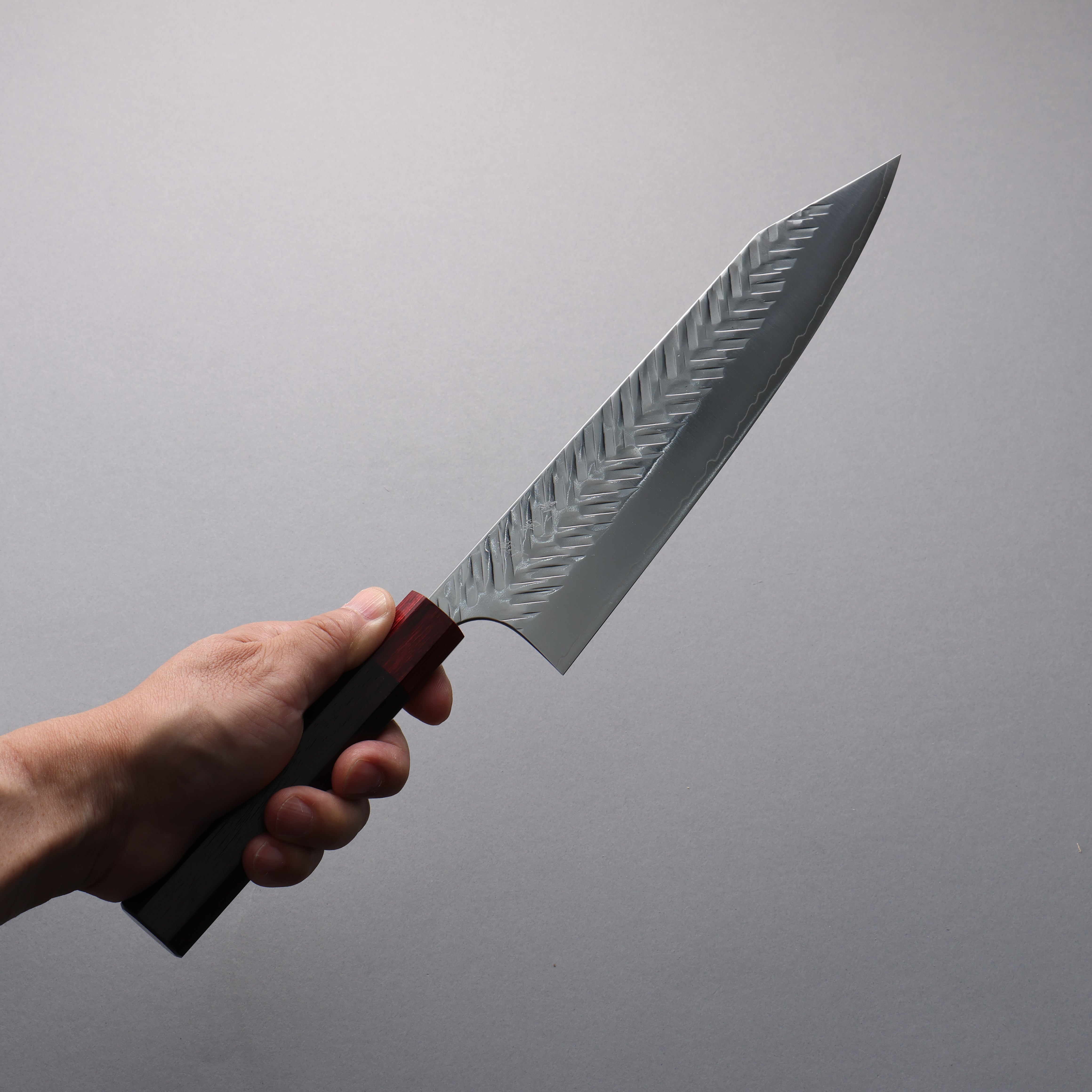 Yoshimi Kato SPG STRIX Hammered (V) Kiritsuke Gyuto 240mm Rosewood (ferrule: Red Pakka wood) Handle - Seisuke Knife