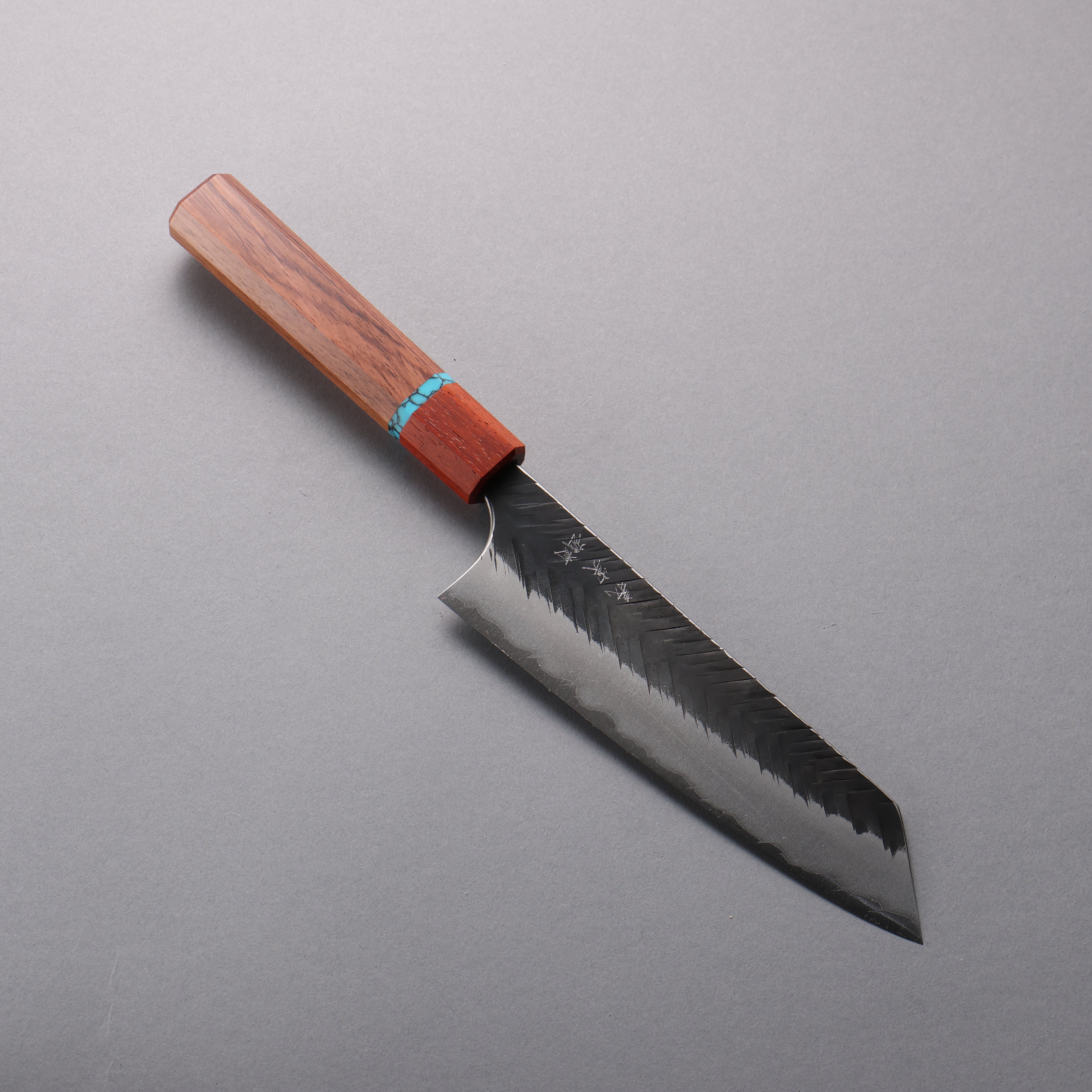 Yoshimi Kato Blue Super Hammered (V) Black Finished Bunka 170mm Rosewood (Turquoise Ring) Handle - Seisuke Knife
