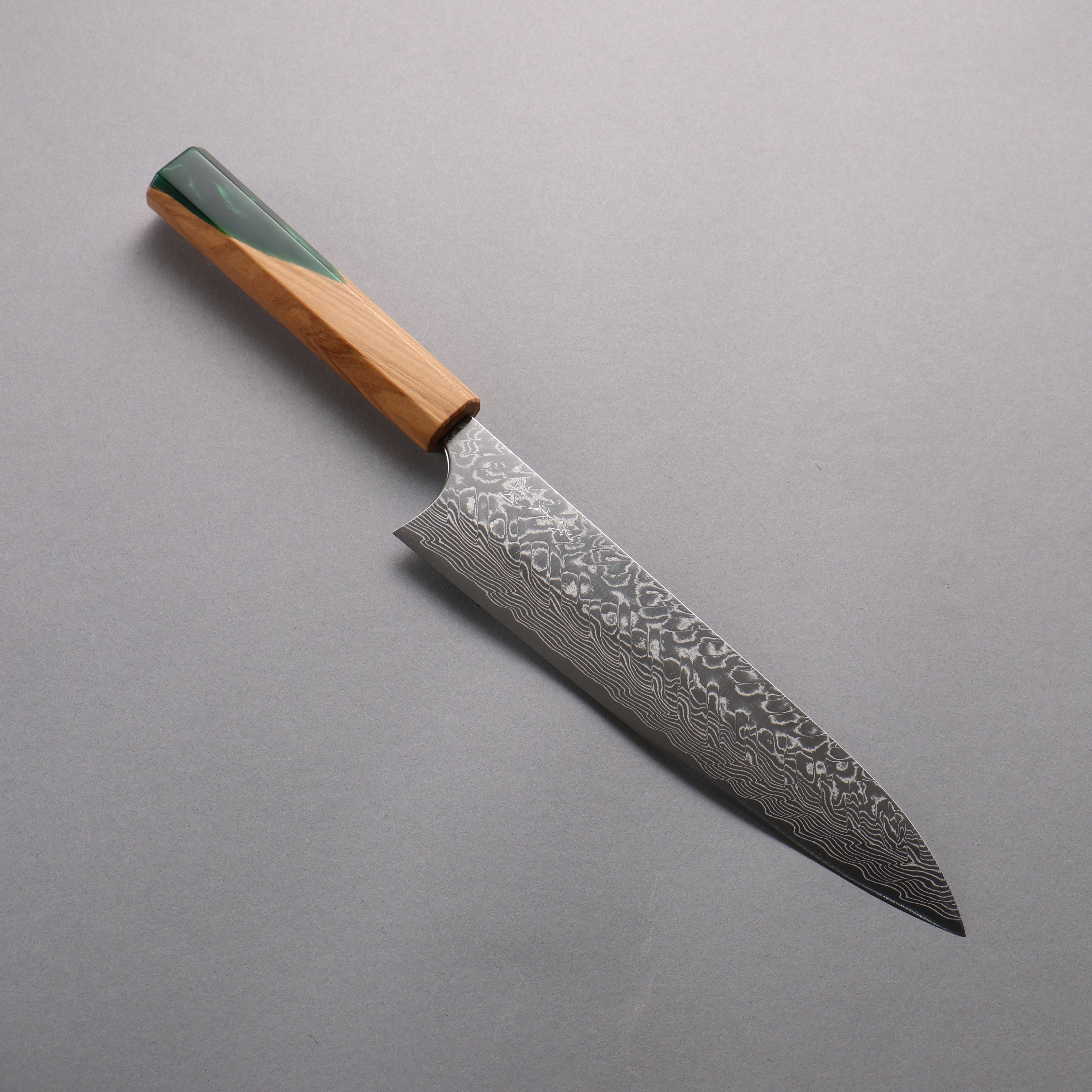 Yoshimi Kato SG2 Damascus Migaki Finished Gyuto 210mm Olive Tree and Green Resin Handle - Seisuke Knife