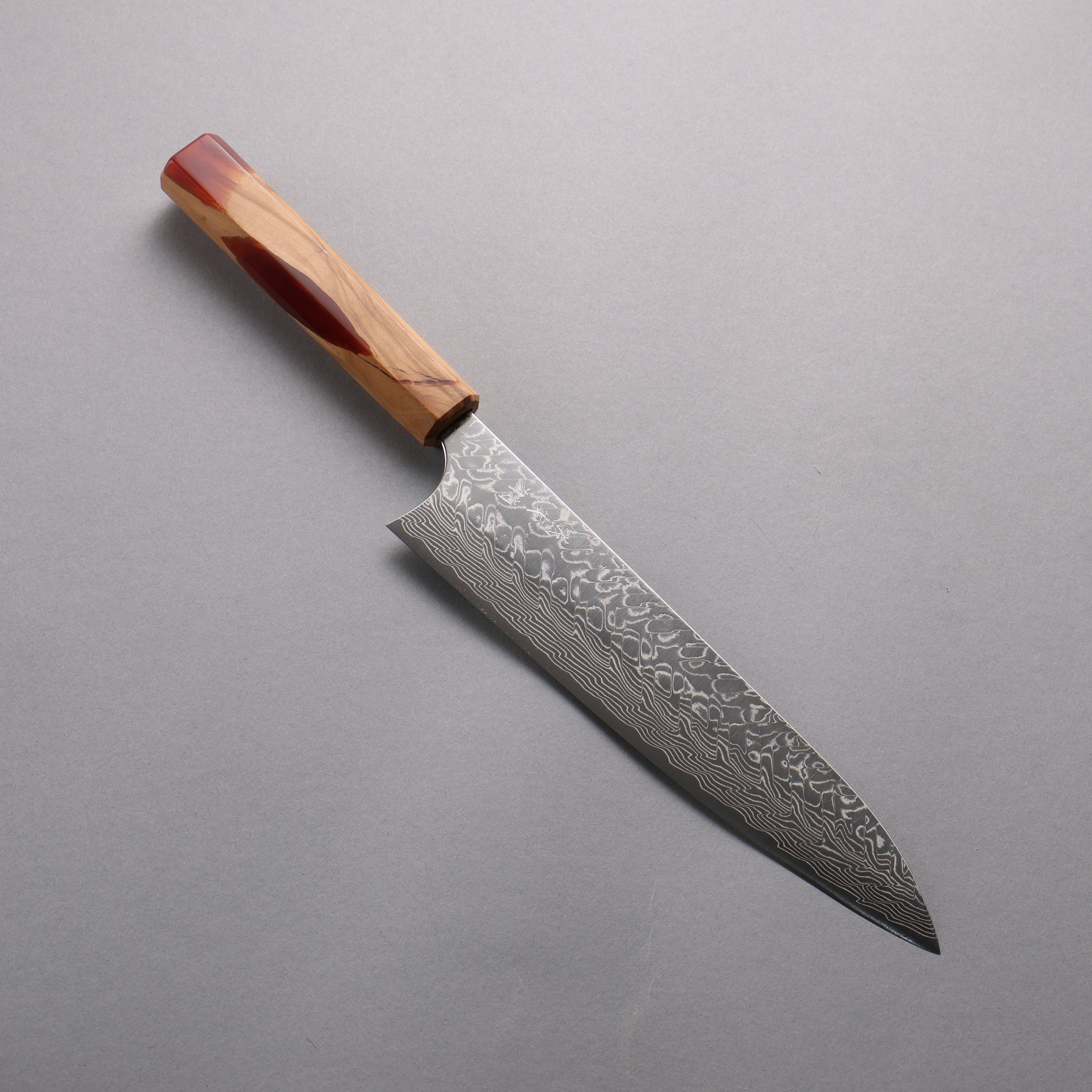 Yoshimi Kato SG2 Damascus Migaki Finished Gyuto 210mm Olive Tree and Red Resin Handle - Seisuke Knife