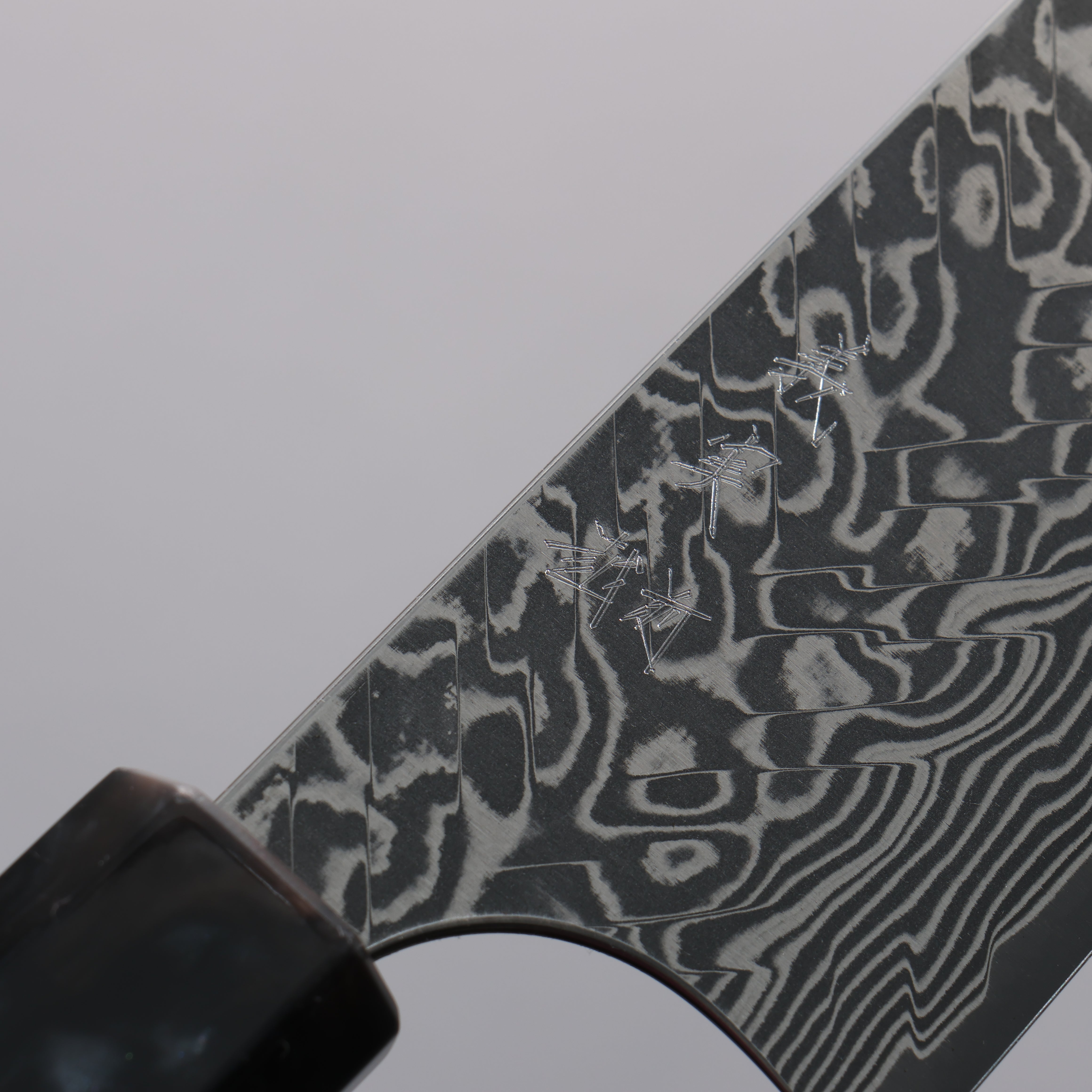 Yoshimi Kato SG2 Black Damascus Gyuto 210mm Olive Tree and Black/White Marble Resin Handle - Seisuke Knife