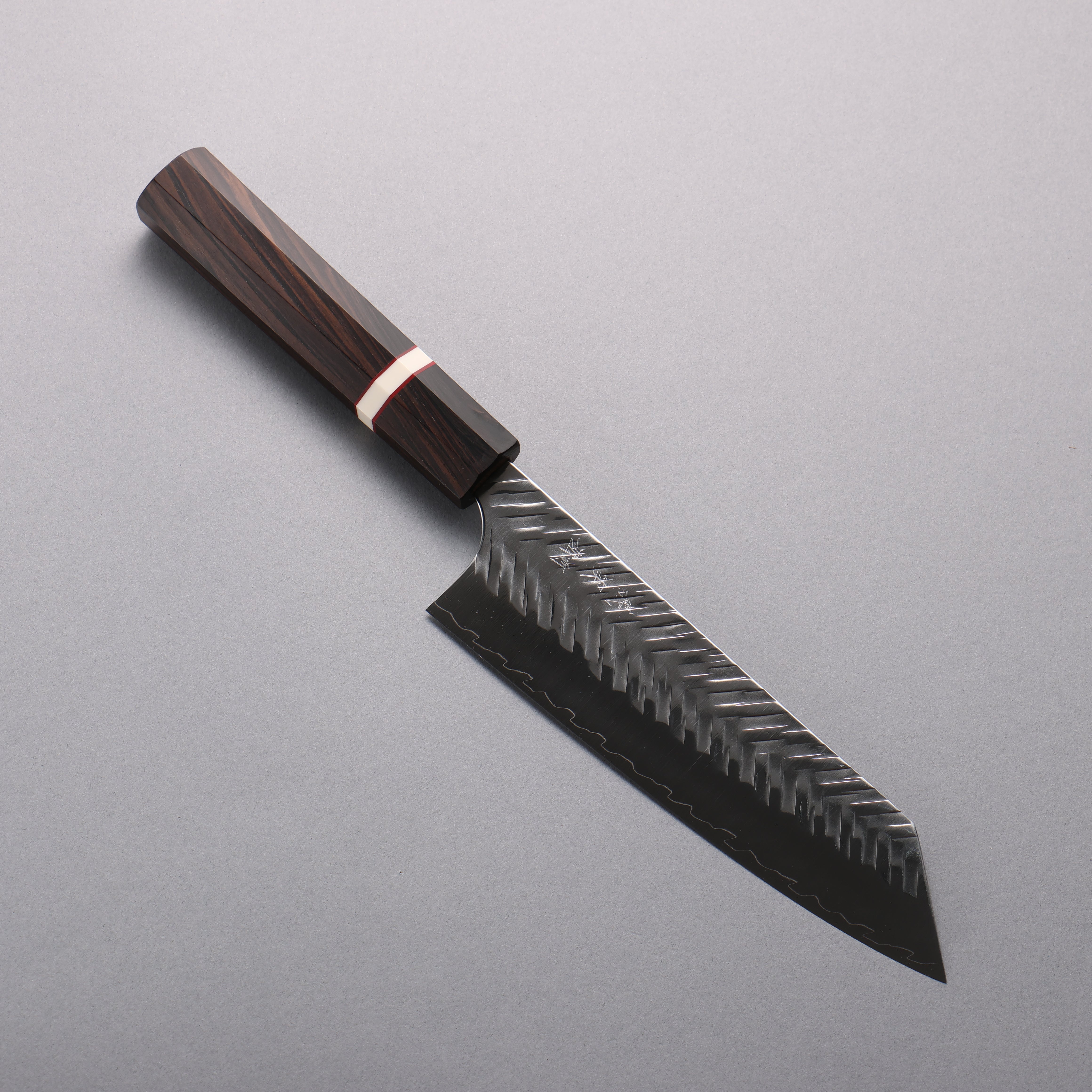 Yoshimi Kato SPG STRIX Hammered (V) Bunka 170mm Ebony (White Ring) Handle - Seisuke Knife