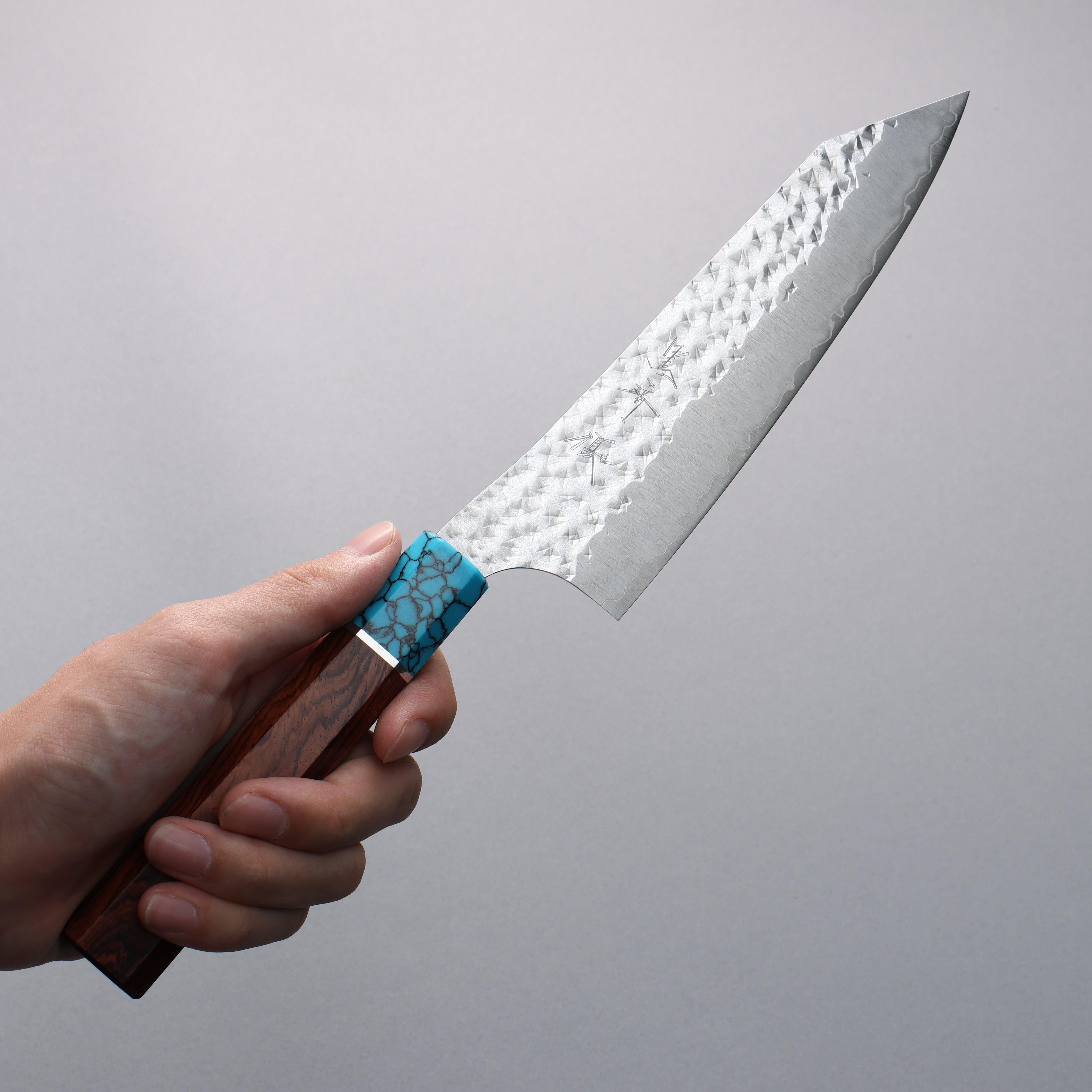 Yu Kurosaki Senko Ei SG2 Hammered Bunka 170mm Rosewood (Ferrule: Blue Turquoise) Handle - Seisuke Knife