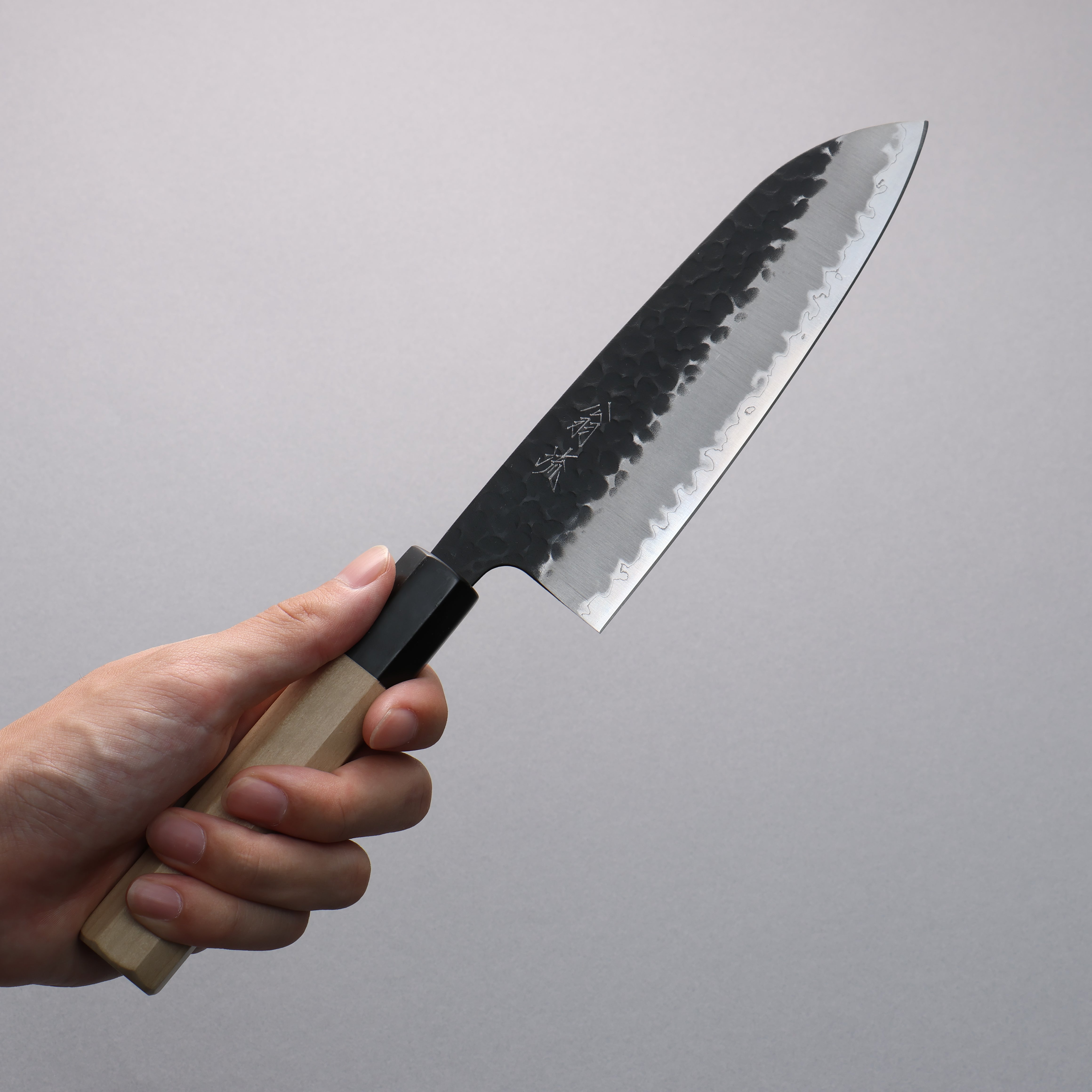 Oul Blue Super Hammered Black Finished Santoku 165mm Magnolia Handle - Seisuke Knife