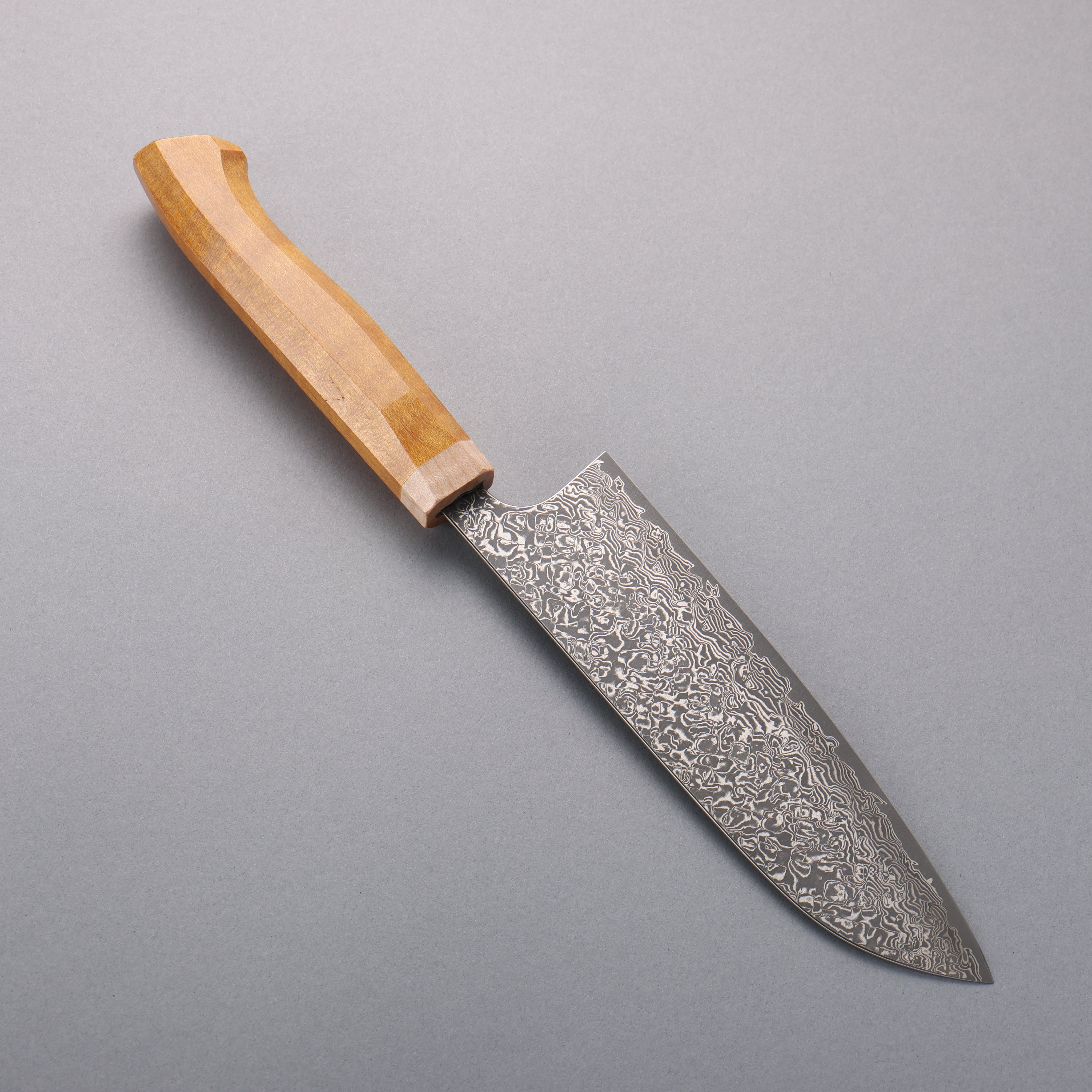 Yoshimi Kato VG10 Black Damascus Santoku 170mm Western style (yellow) Handle - Seisuke Knife