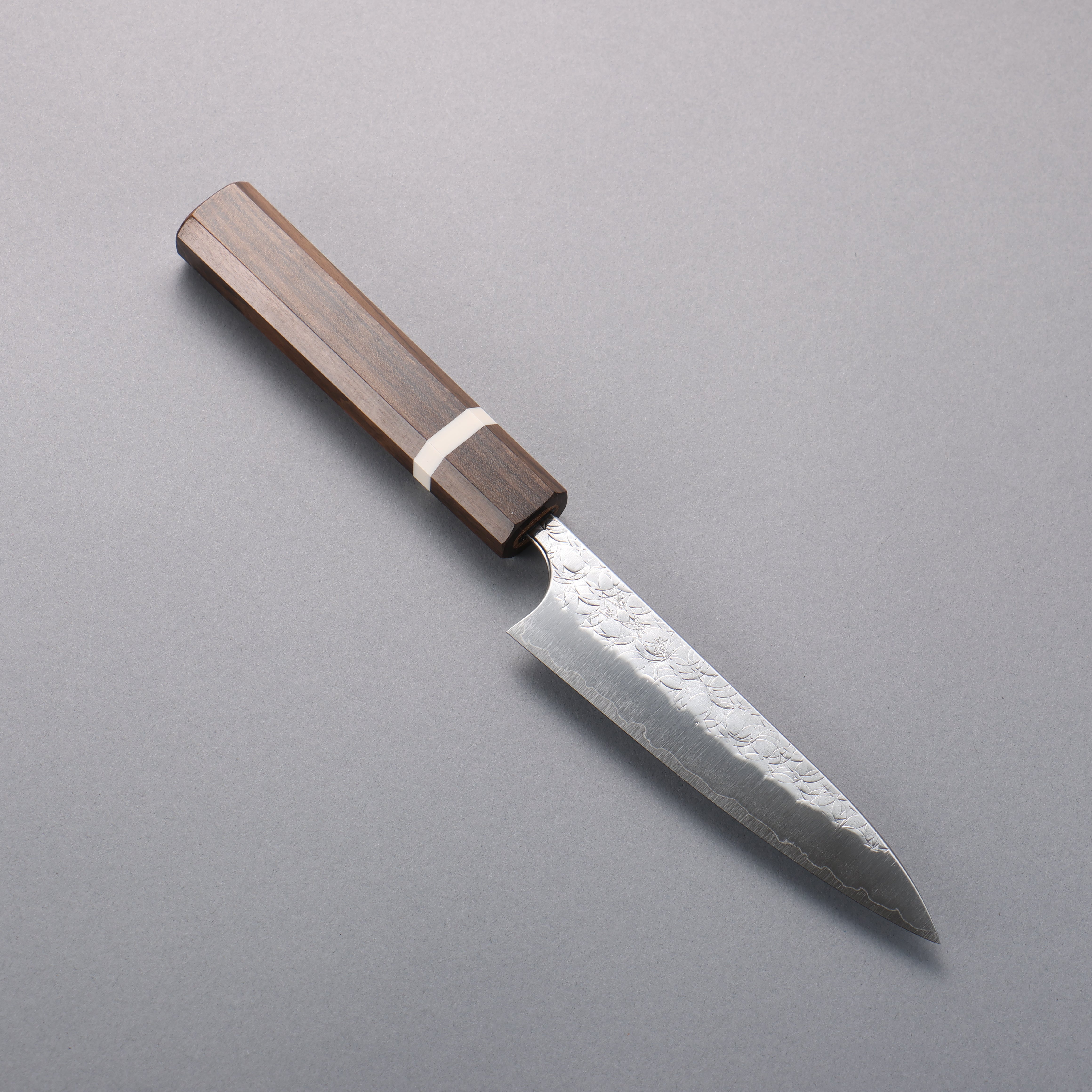 Yoshimi Kato Minamo SG2 Hammered Petty-Utility 130mm Sandalwood with White Ring Handle - Seisuke Knife