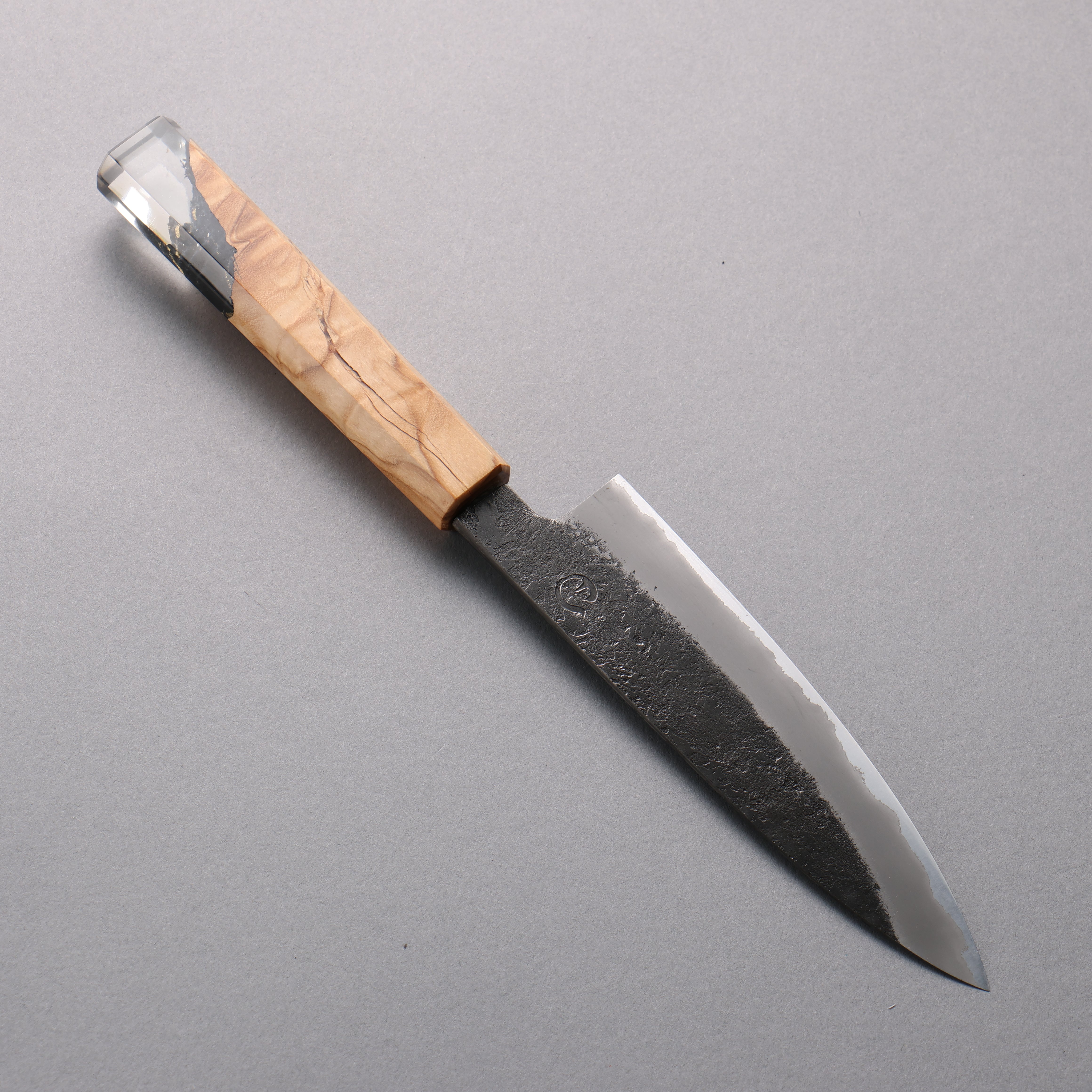 Hozantomoe White Steel No.2 Kurouchi Petty-Utility 135mm Olive Wood & Black Resin Handle - Seisuke Knife