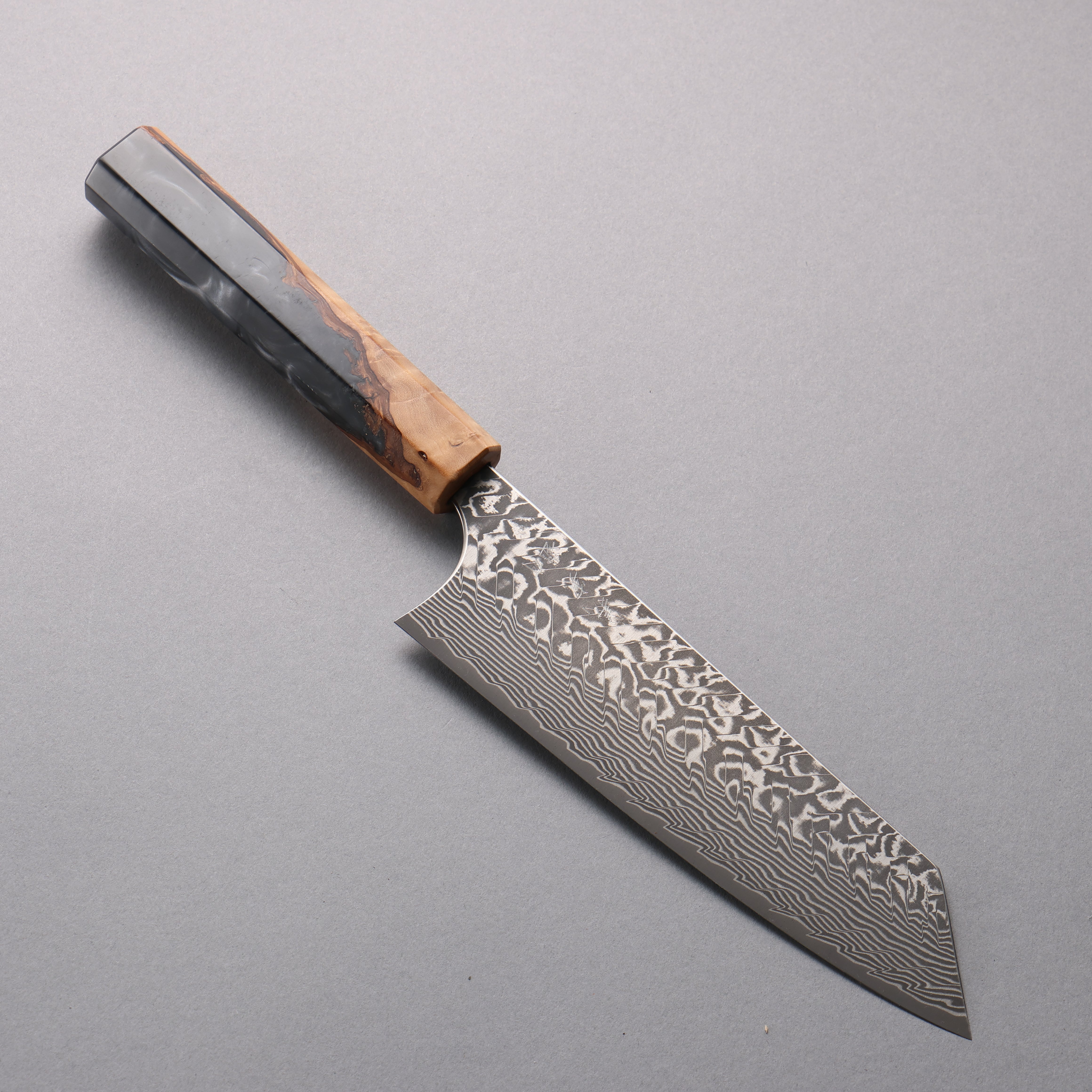 Yoshimi Kato SG2 Damascus Black Finished Bunka 170mm Olive Tree and Black/White Marble Resin Handle - Seisuke Knife