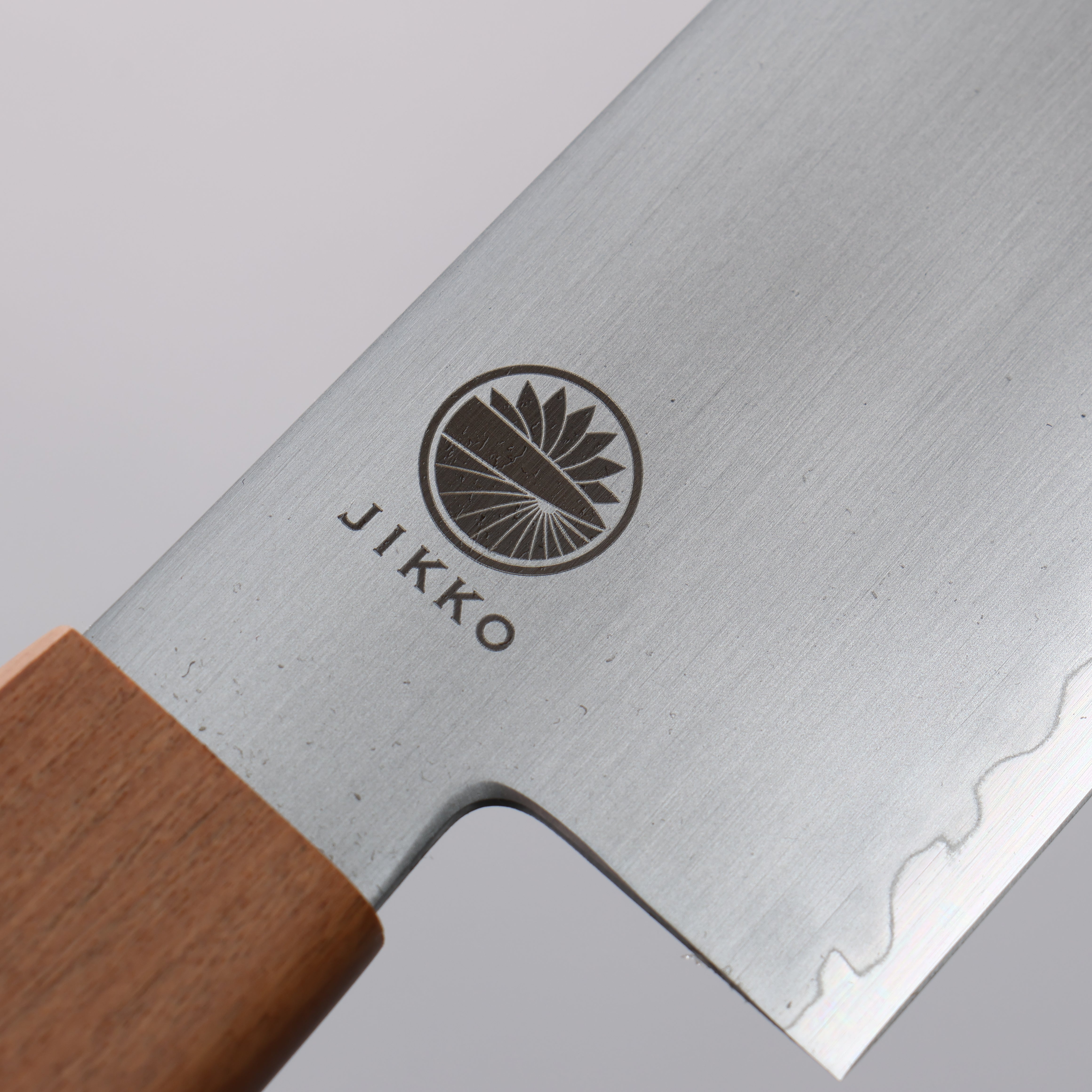Jikko VG10 Santoku 180mm Cherry Wood Handle - Seisuke Knife