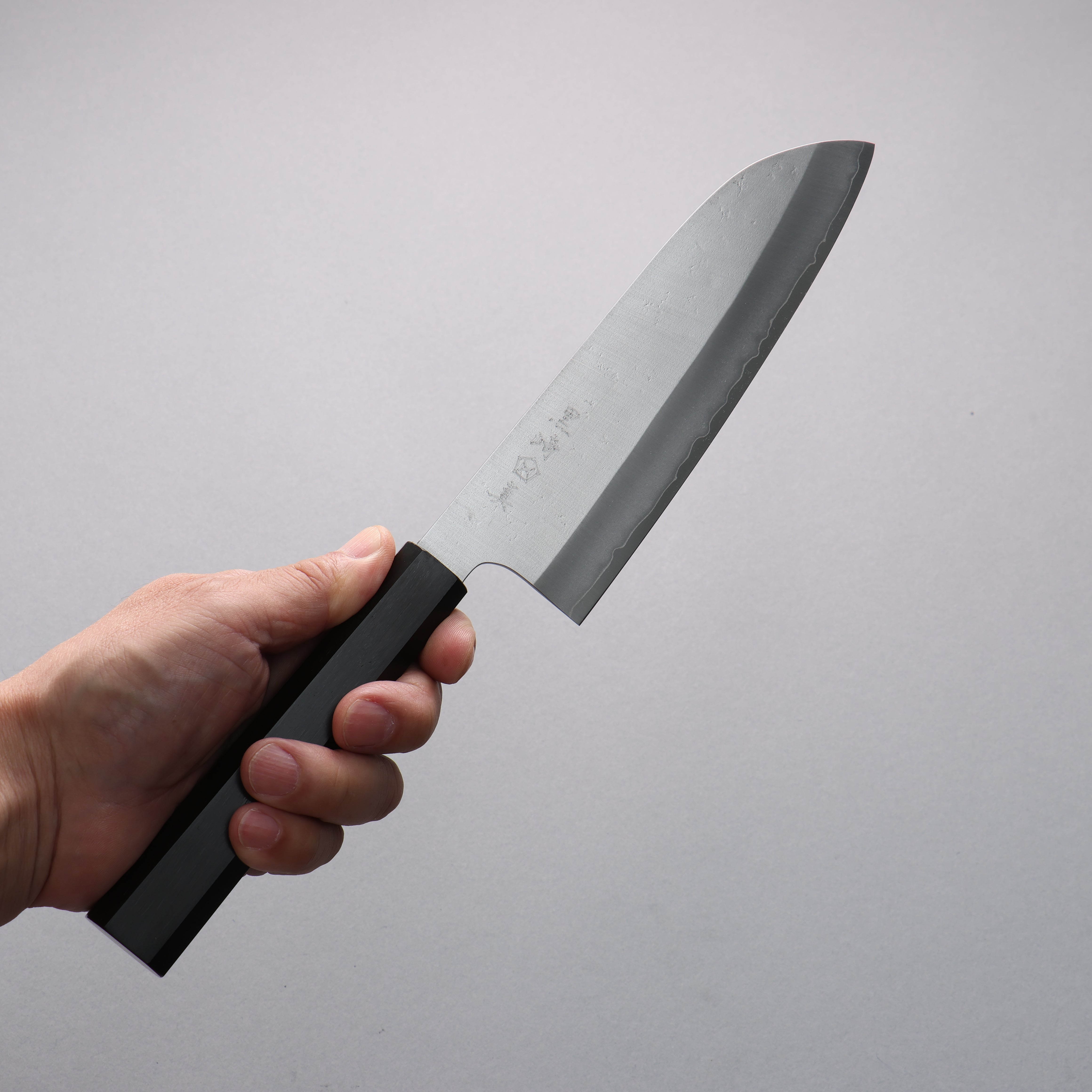 Makoto Kurosaki VG10 Nashiji Santoku 170mm Ebony Wood Handle - Seisuke Knife