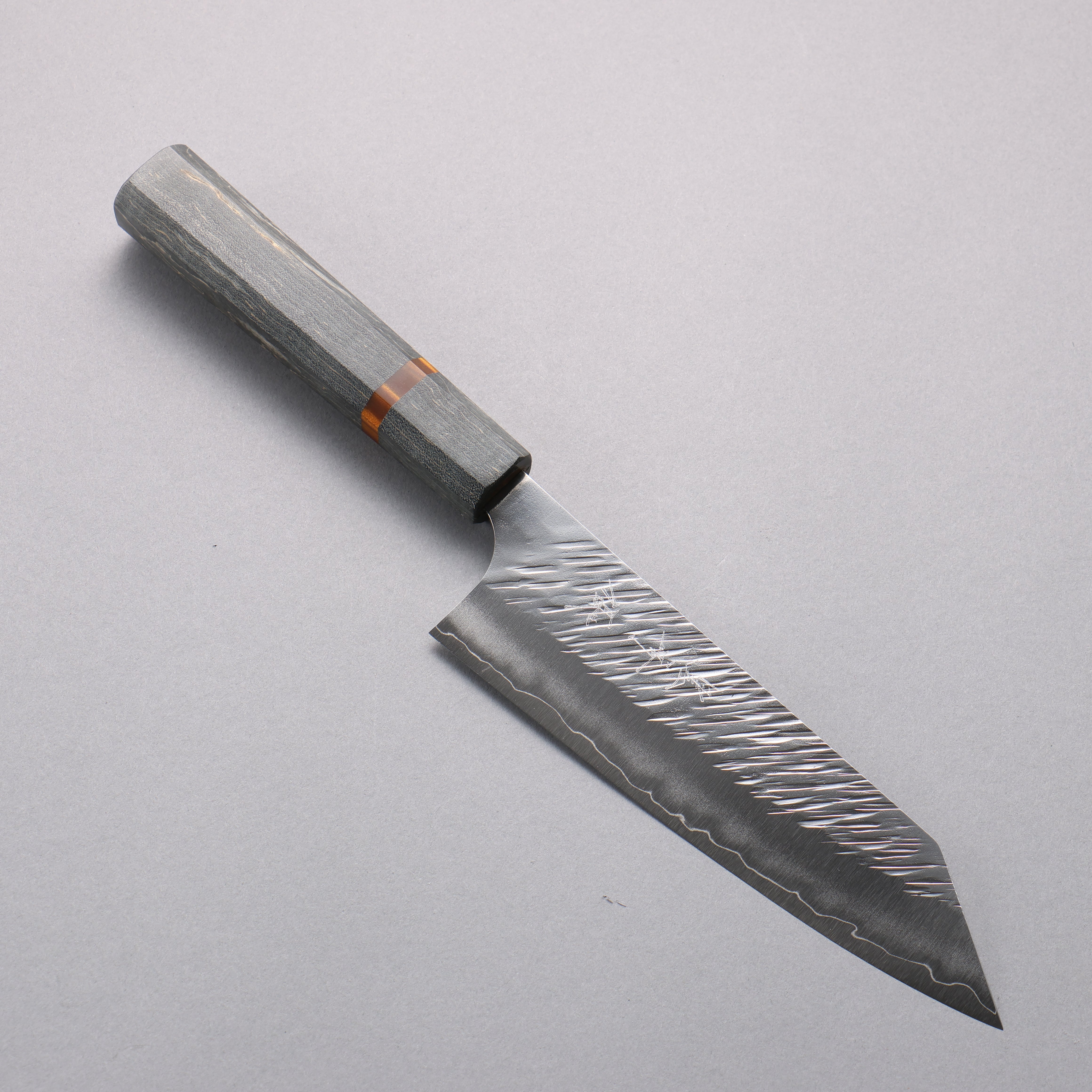 Yu Kurosaki Fujin SG2 Hammered Bunka 170mm Stabilized wood (With Acrylic Ring) Handle - Seisuke Knife