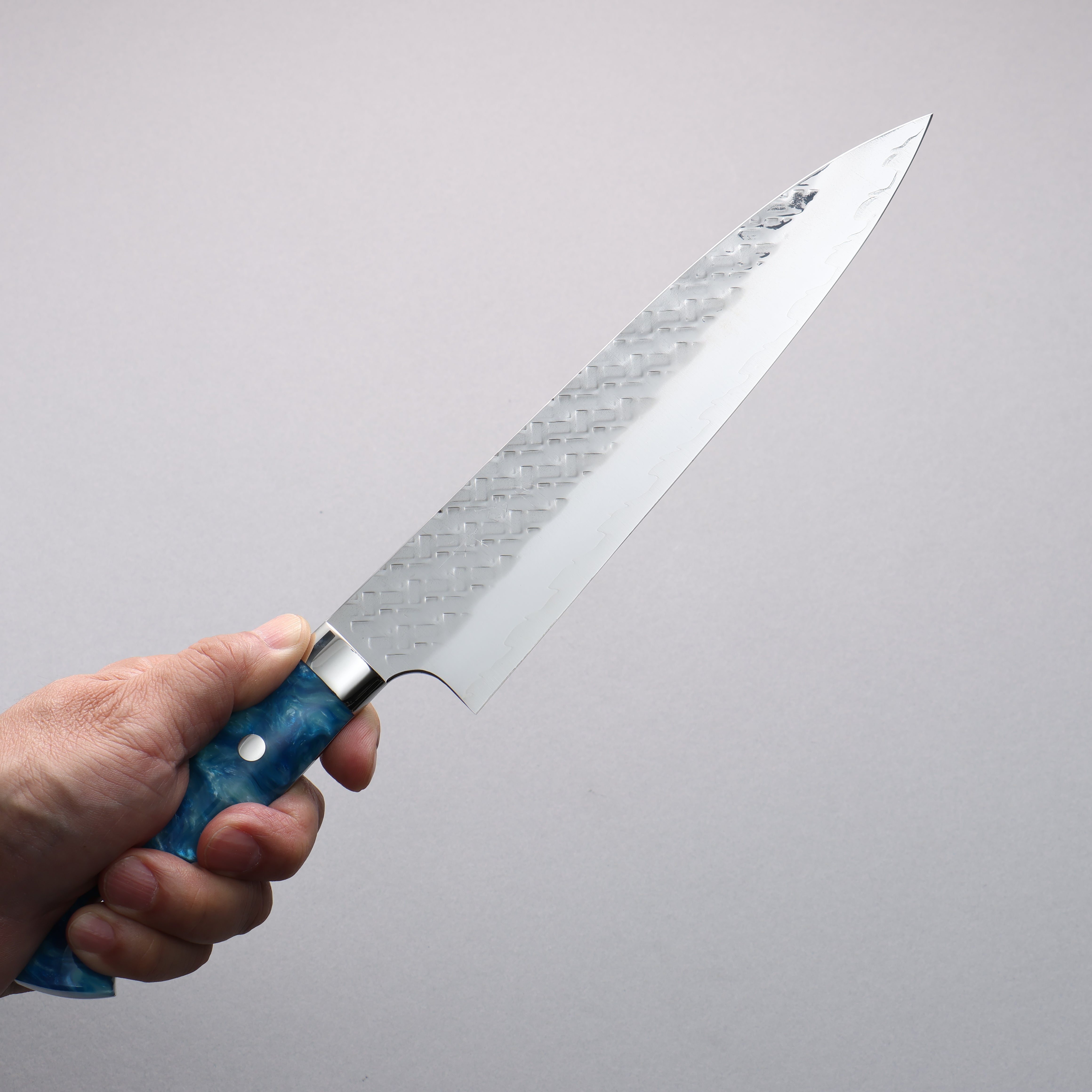 Takeshi Saji SPG STRIX Hammered Migaki Finished Gyuto 210mm Blue and White Acrylic Handle - Seisuke Knife