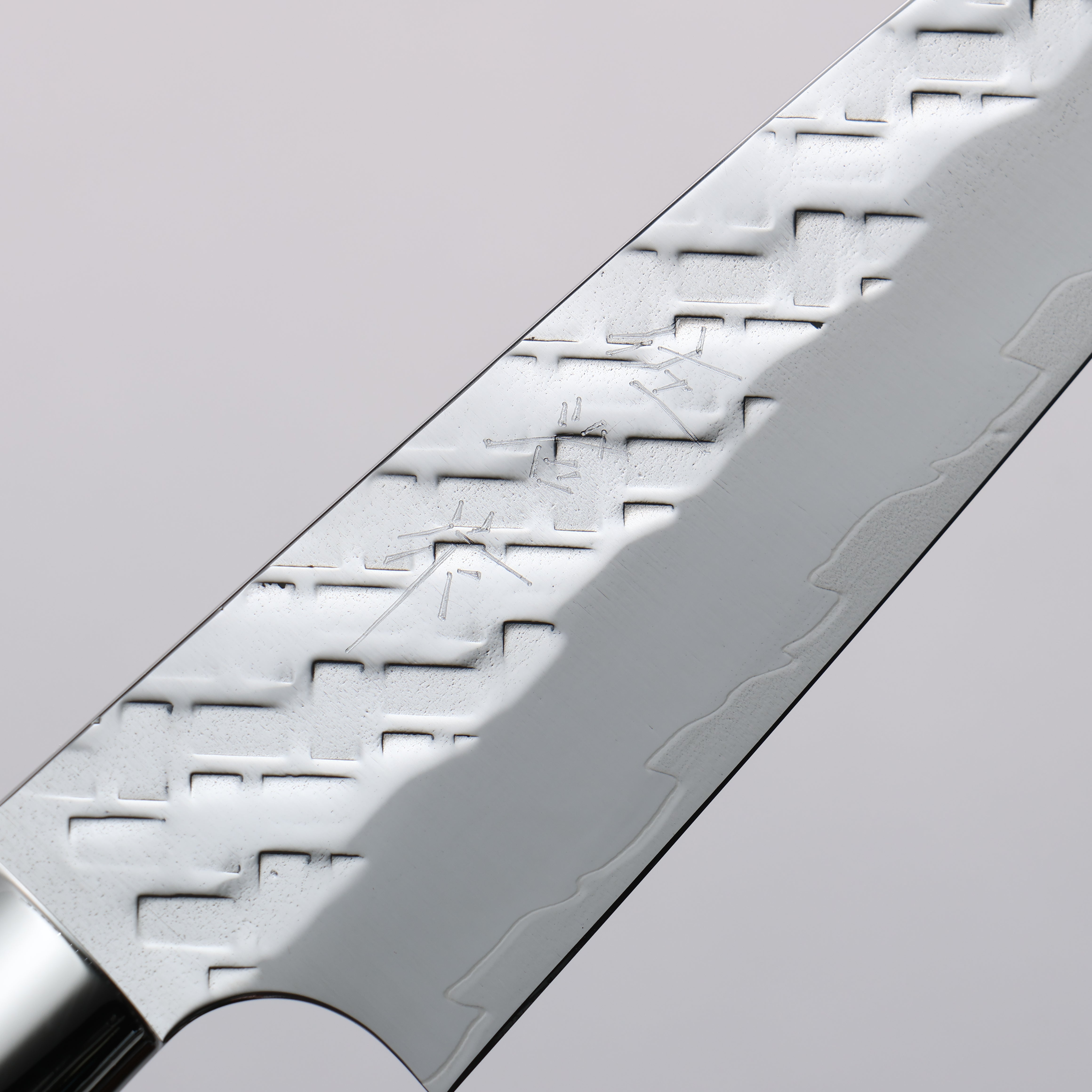 Takeshi Saji SPG STRIX Hammered Migaki Finished Petty-Utility 130mm Blue and White Acrylic Handle - Seisuke Knife