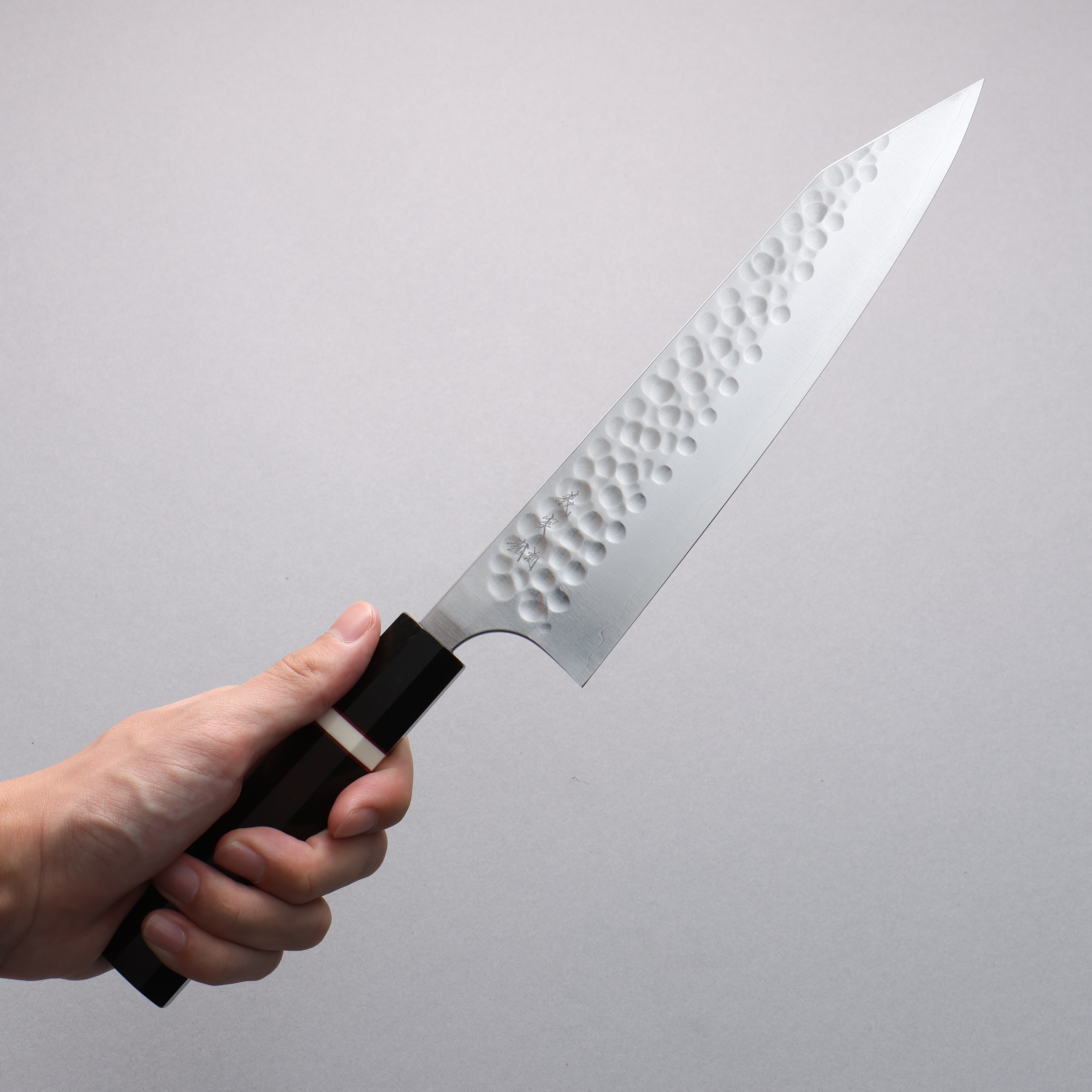 Yoshimi Kato Silver Steel No.3 Hammered(Maru) Migaki Finished Kiritsuke Gyuto 210mm Sandalwood with White Ring Handle - Seisuke Knife