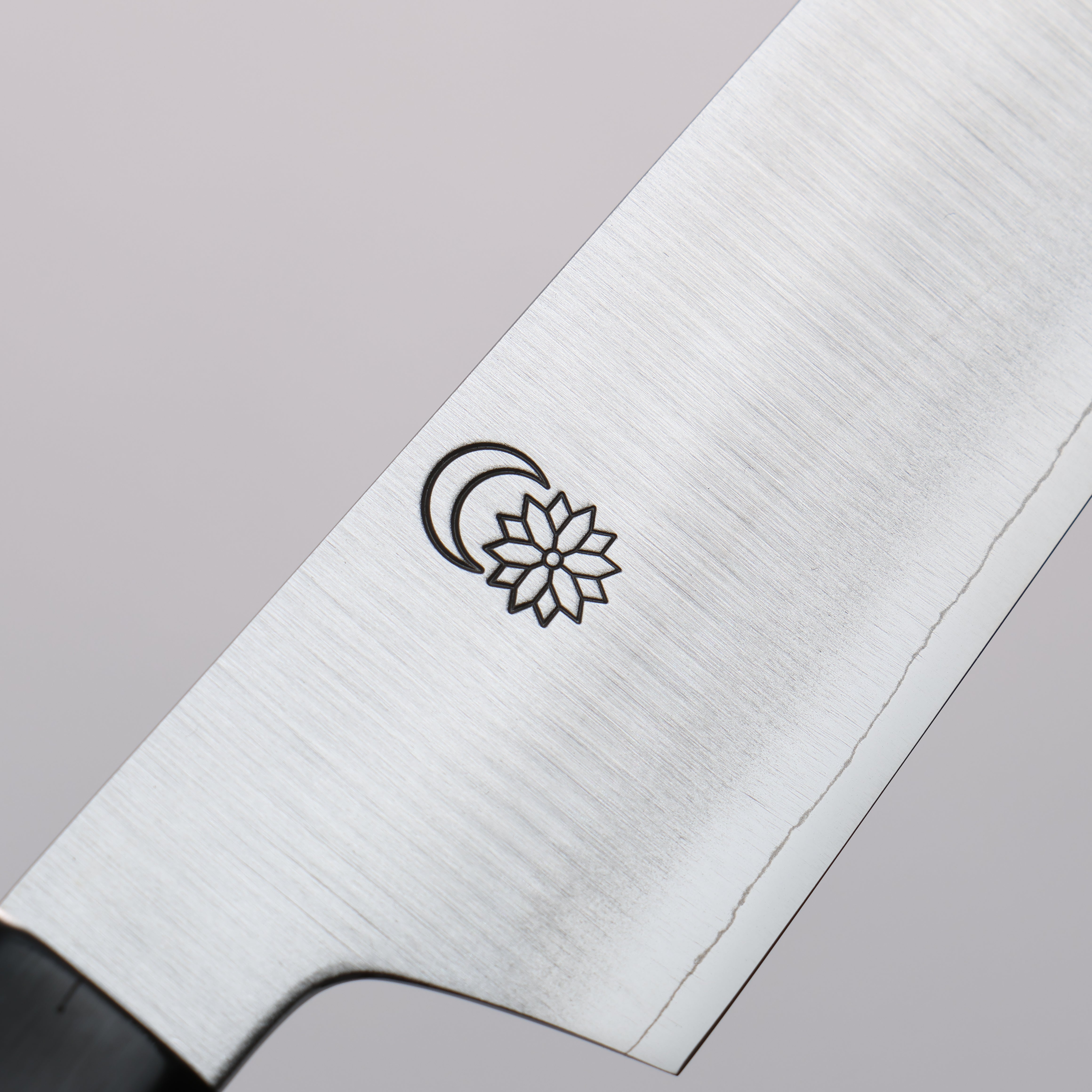 Kikuzuki Silver Steel No.3 Bokashi Petty-Utility 150mm Magnolia Handle - Seisuke Knife