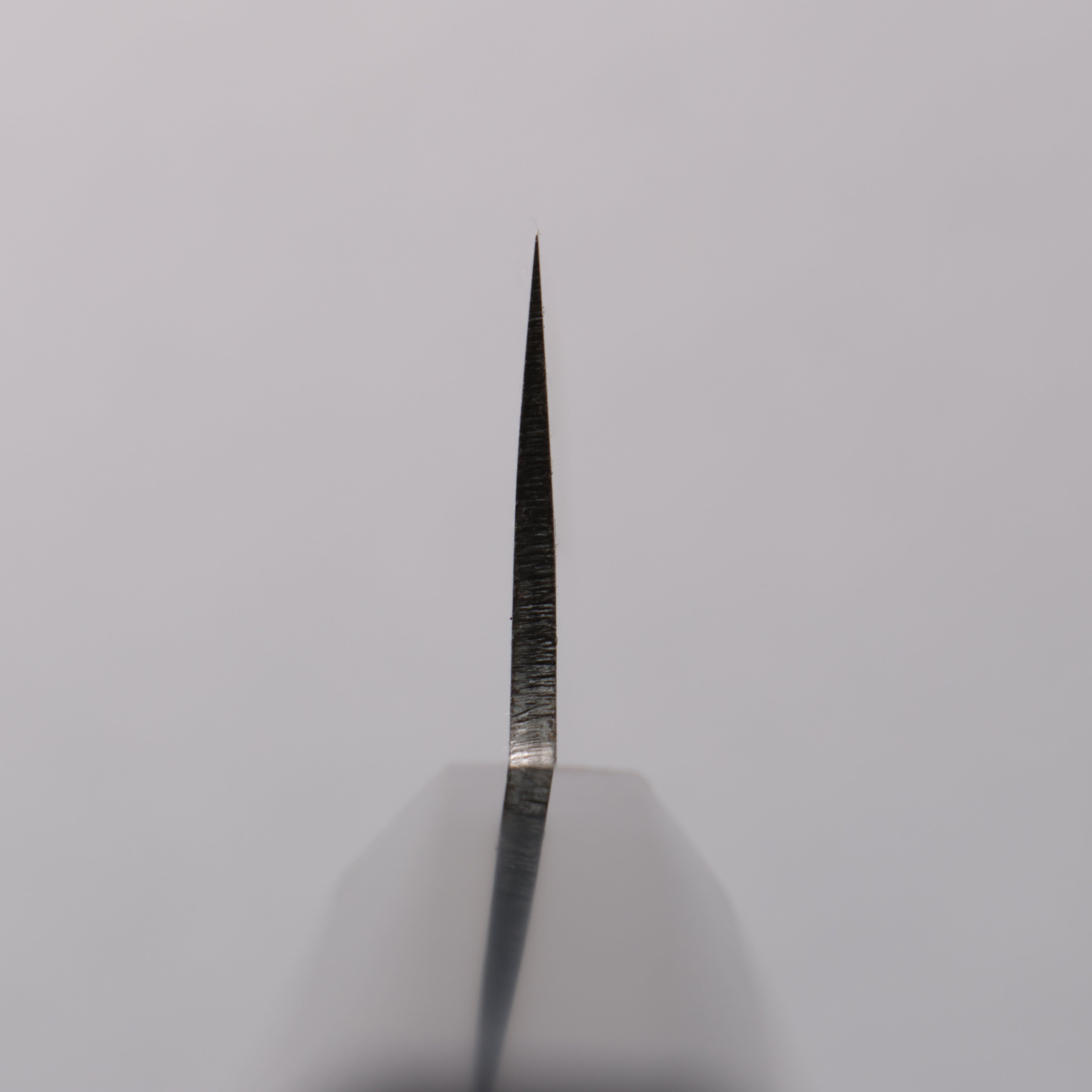 Minamoto Akitada White Steel No.2 Kasumitogi Santoku 180mm Ebony Wood Handle - Seisuke Knife