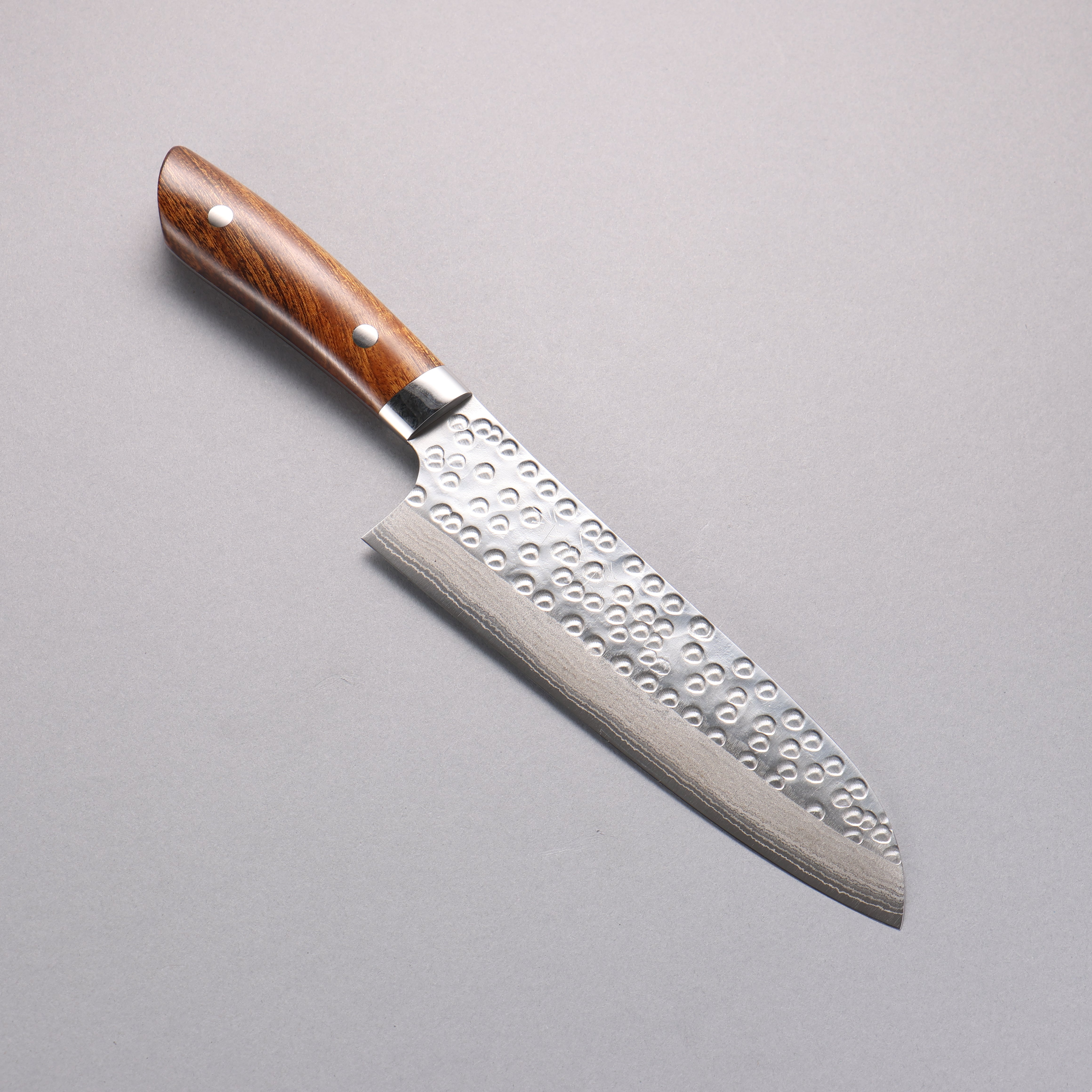 Takeshi Saji SRS13 Damascus Hammered(Maru) Santoku 180mm Ironwood Handle - Seisuke Knife
