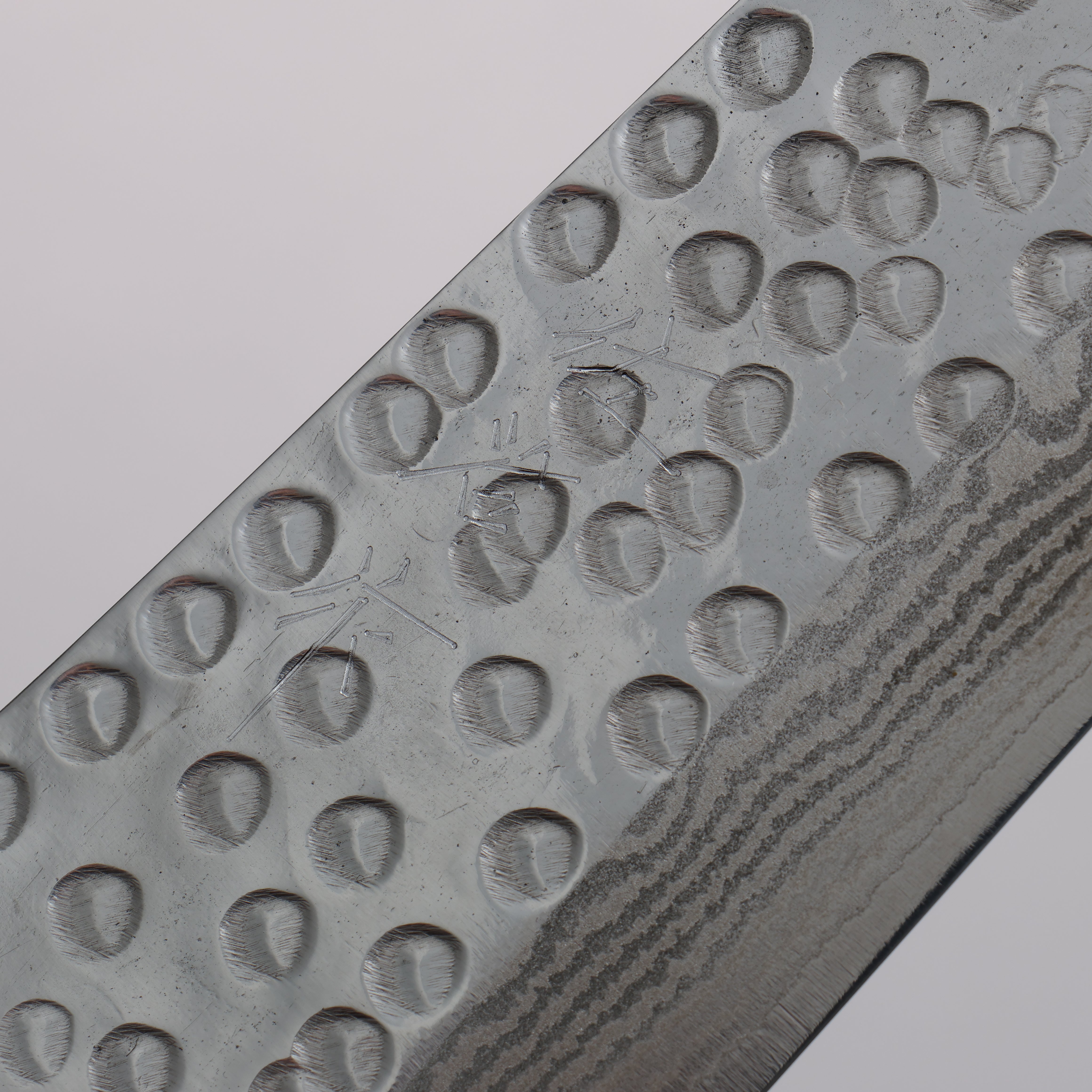 Takeshi Saji SRS13 Damascus Hammered(Maru) Santoku 180mm Ironwood Handle - Seisuke Knife