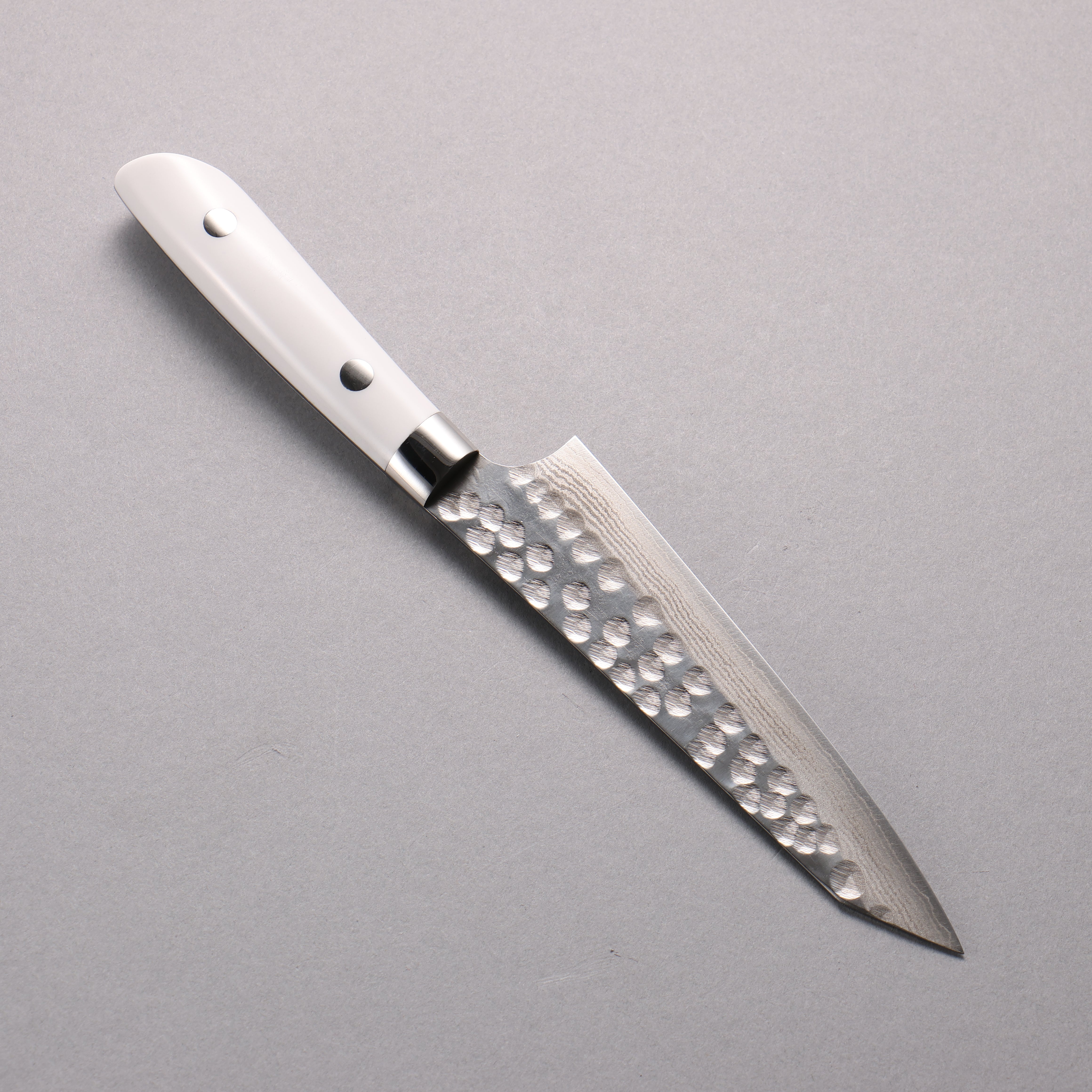 Takeshi Saji SRS13 Damascus Hammered(Maru) Kiritsuke Petty-Utility 130mm White Corian Handle - Seisuke Knife