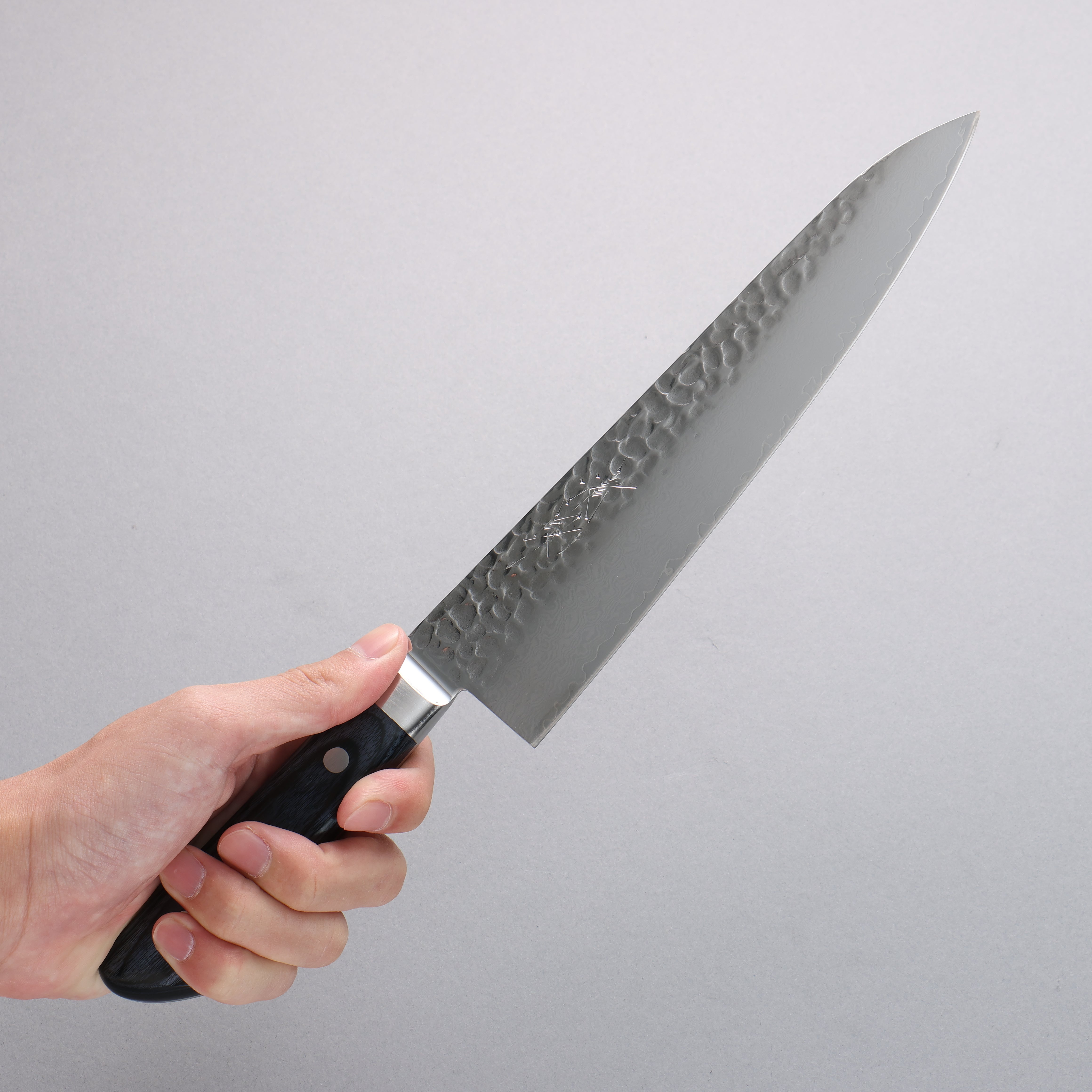 Seisuke VG10 33 Layer Hammered Damascus Gyuto 210mm Navy blue Pakka wood Handle - Seisuke Knife