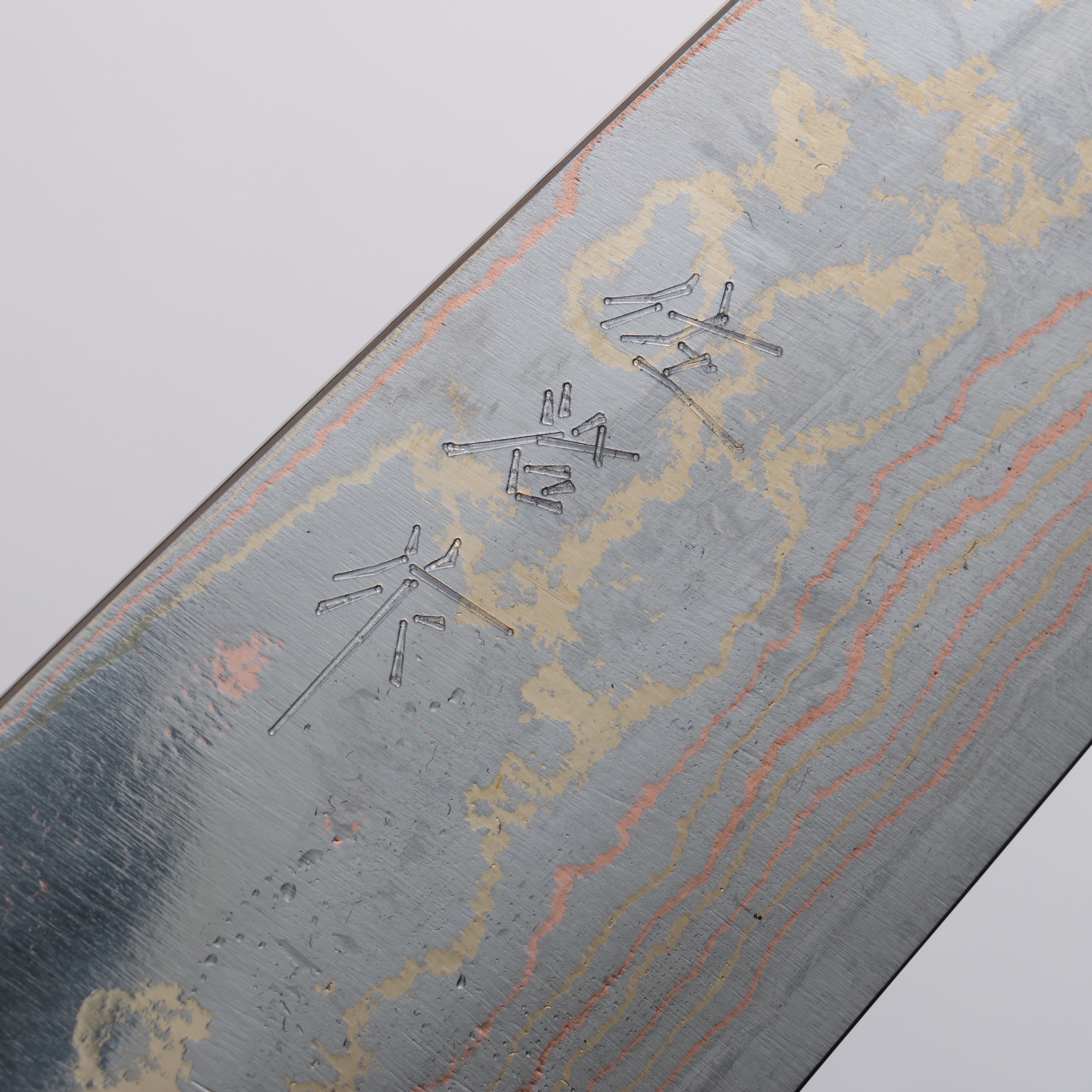 Takeshi Saji Blue Steel No.2 Colored Damascus Santoku 180mm White Deer Horn Handle - Seisuke Knife