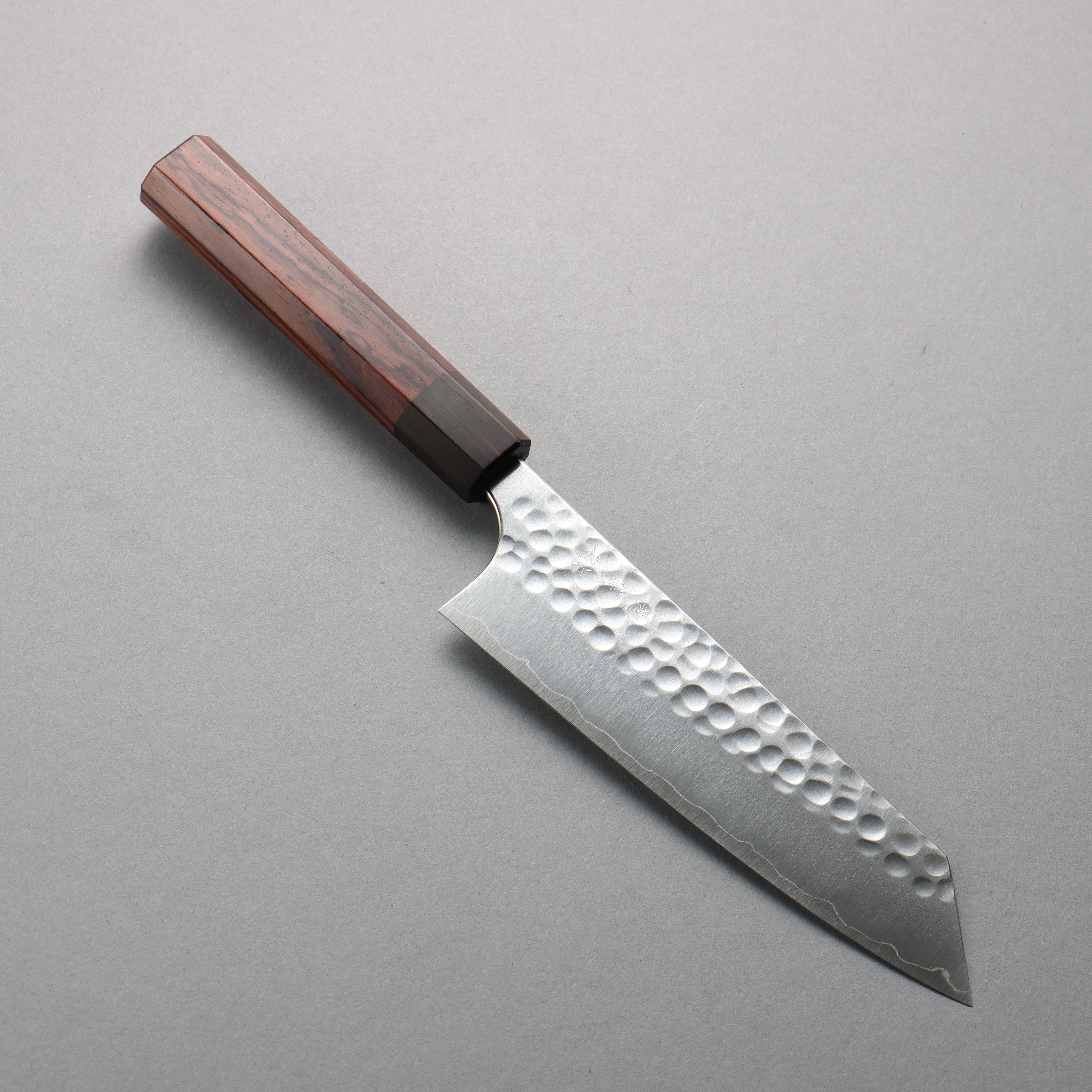 Yoshimi Kato SG2 Hammered(Maru) Bunka 170mm Rosewood (Ferrule: Ebony) Handle - Seisuke Knife