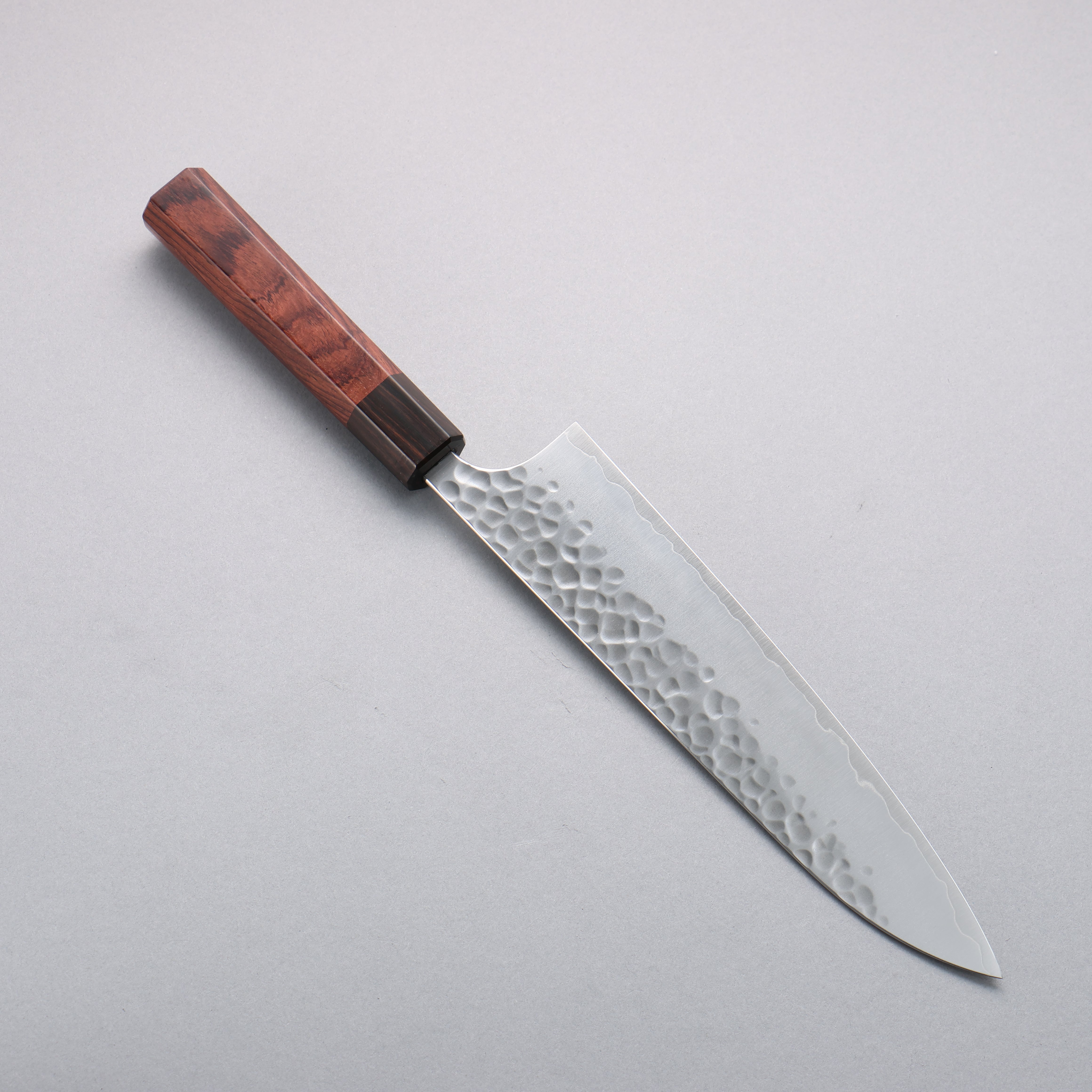 Yoshimi Kato SG2 Hammered(Maru) Gyuto 210mm Rosewood (Ferrule: Ebony) Handle - Seisuke Knife