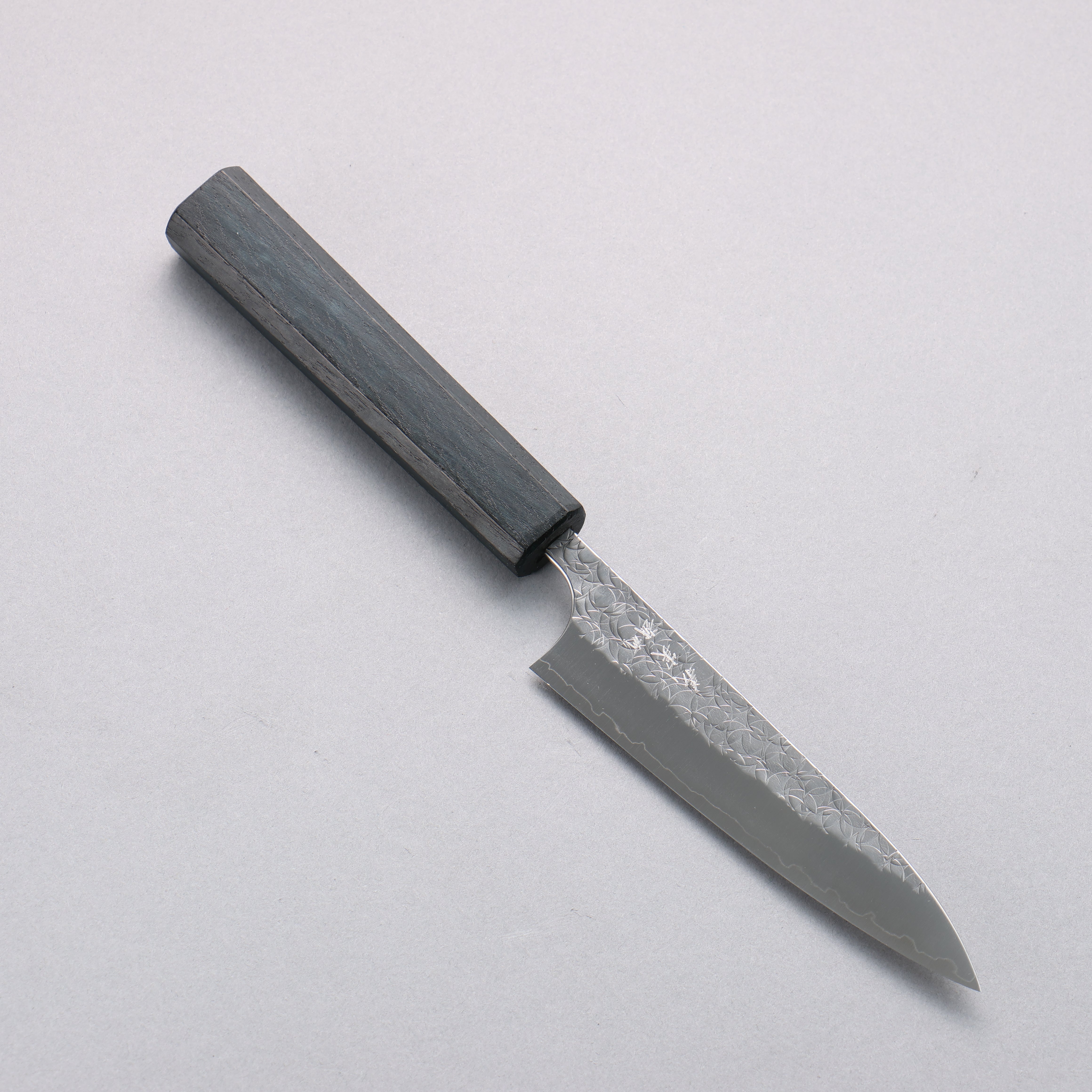 Yoshimi Kato Minamo SG2 Hammered Petty-Utility 120mm Oak (Indigo Dyed) Handle - Seisuke Knife