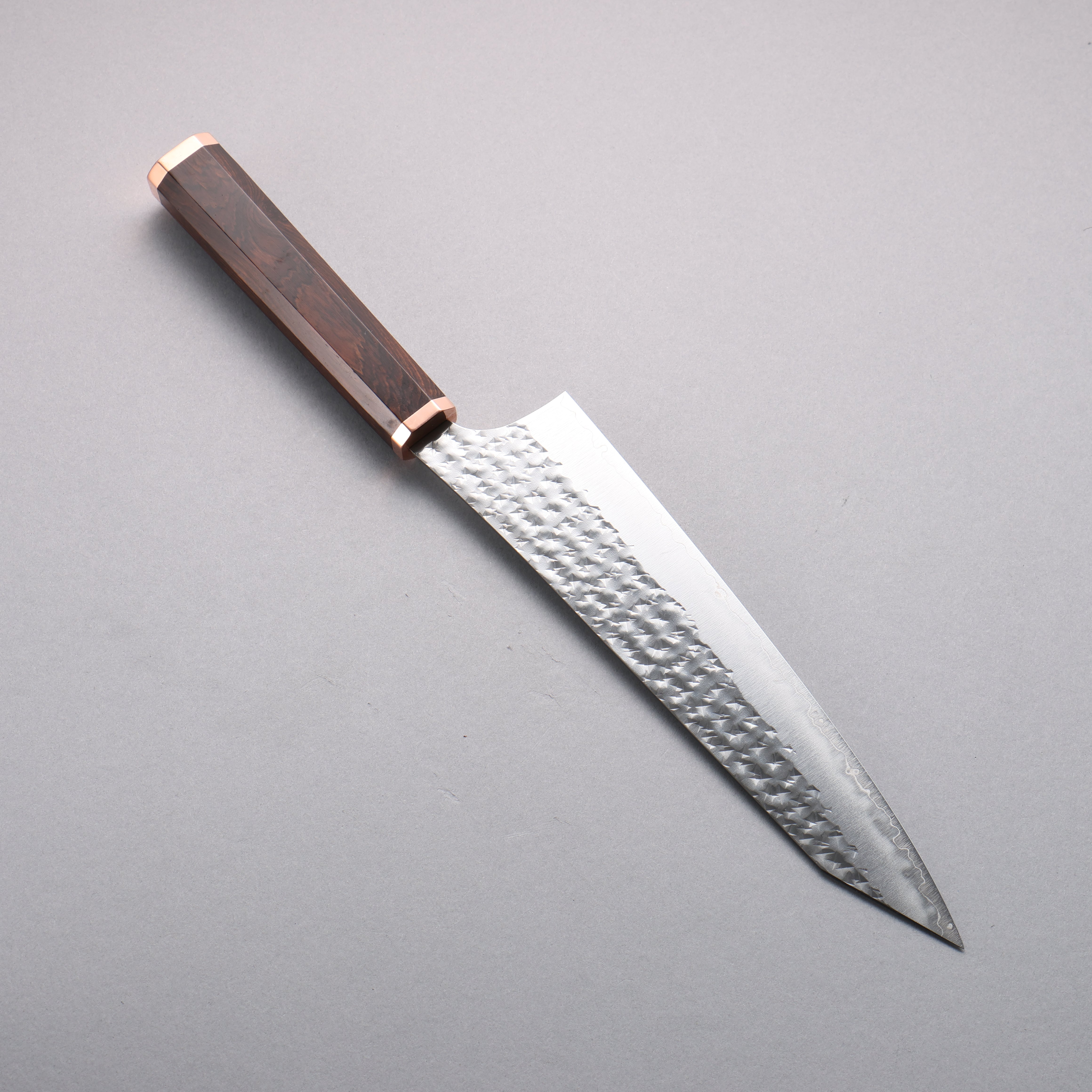Yu Kurosaki Senko Ei SG2 Hammered Gyuto 210mm Ebony (Copper Ferrule and End Cap) Handle - Seisuke Knife
