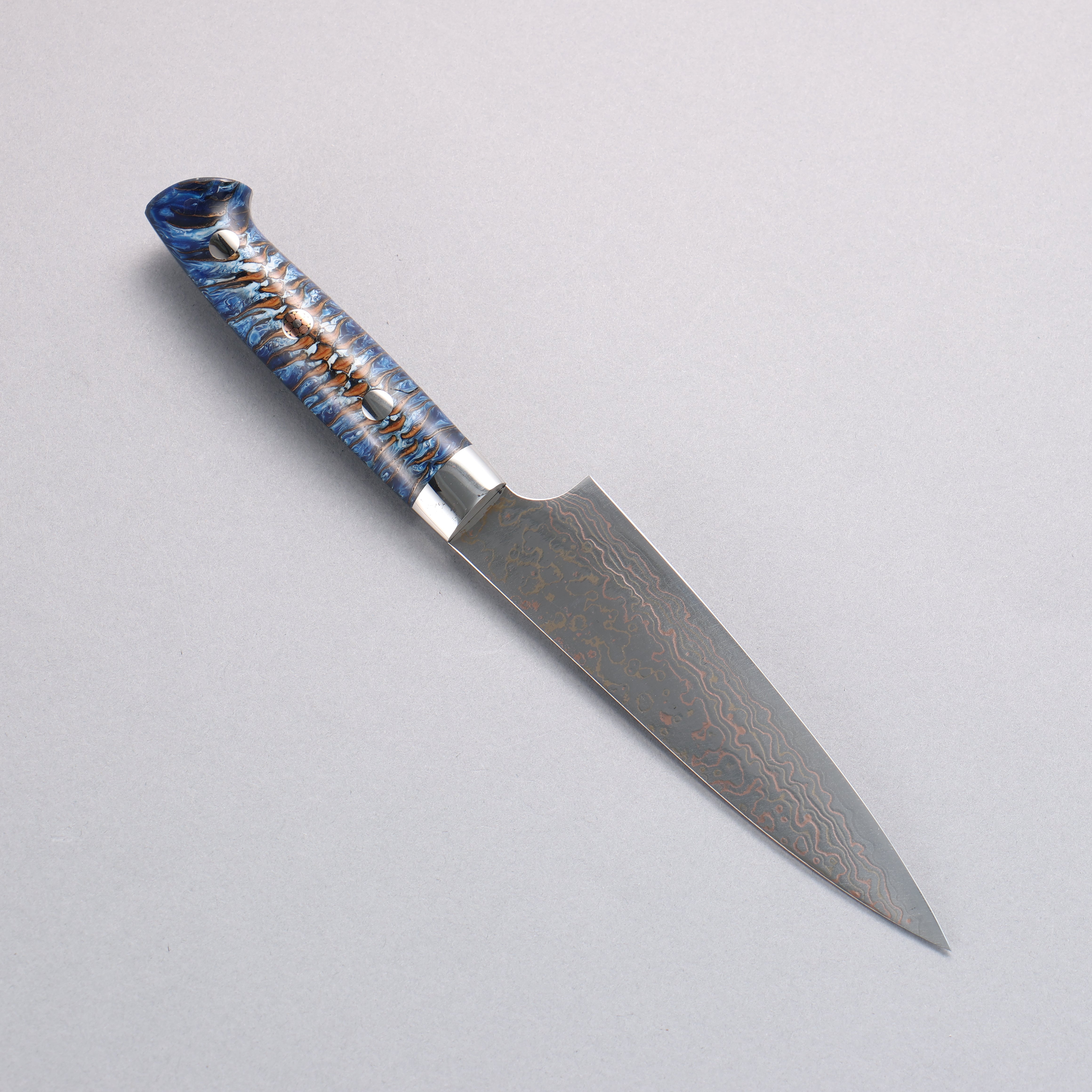 Takeshi Saji VG10w Colored Damascus Petty-Utility 130mm Pine Cone and Blue Acrylic Handle - Seisuke Knife