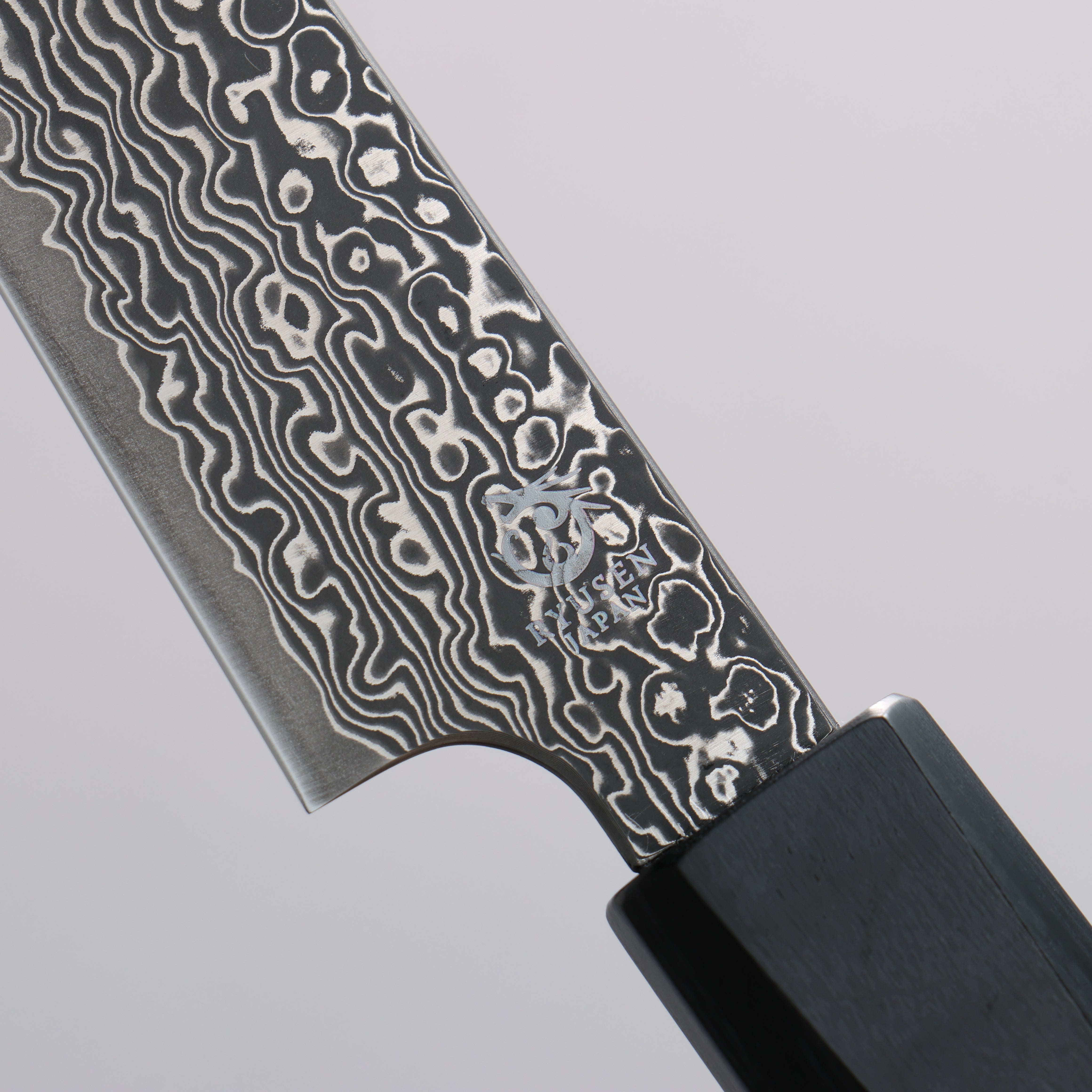Ryusen Bonten Unryu Kai VG10 63 Layer Damascus Petty-Utility 135mm Chinese Quince Handle - Seisuke Knife