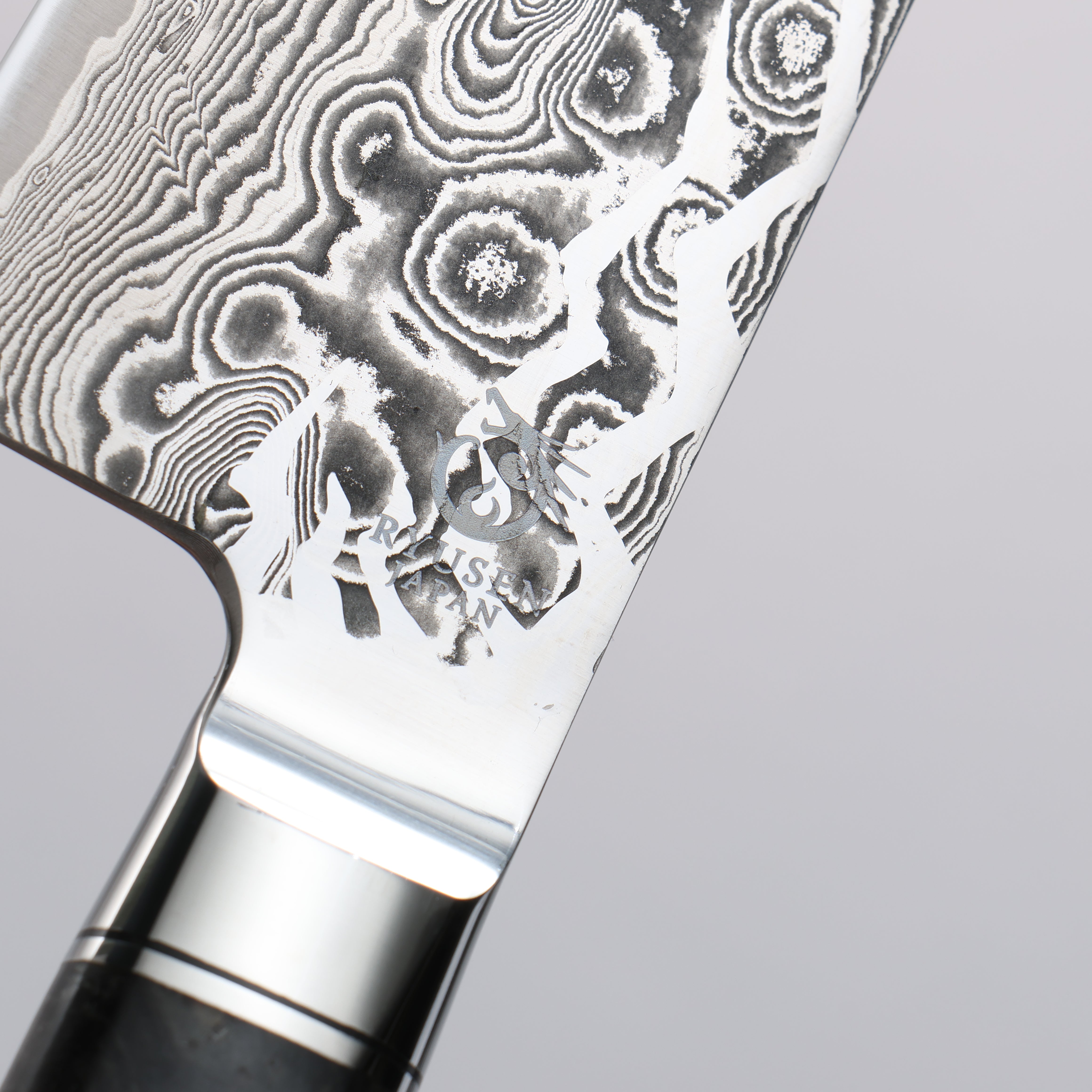 Ryusen Oukokuryu MT SG2 Damascus Migaki Finished Kiritsuke Santoku 175mm Stabilized wood Handle - Seisuke Knife