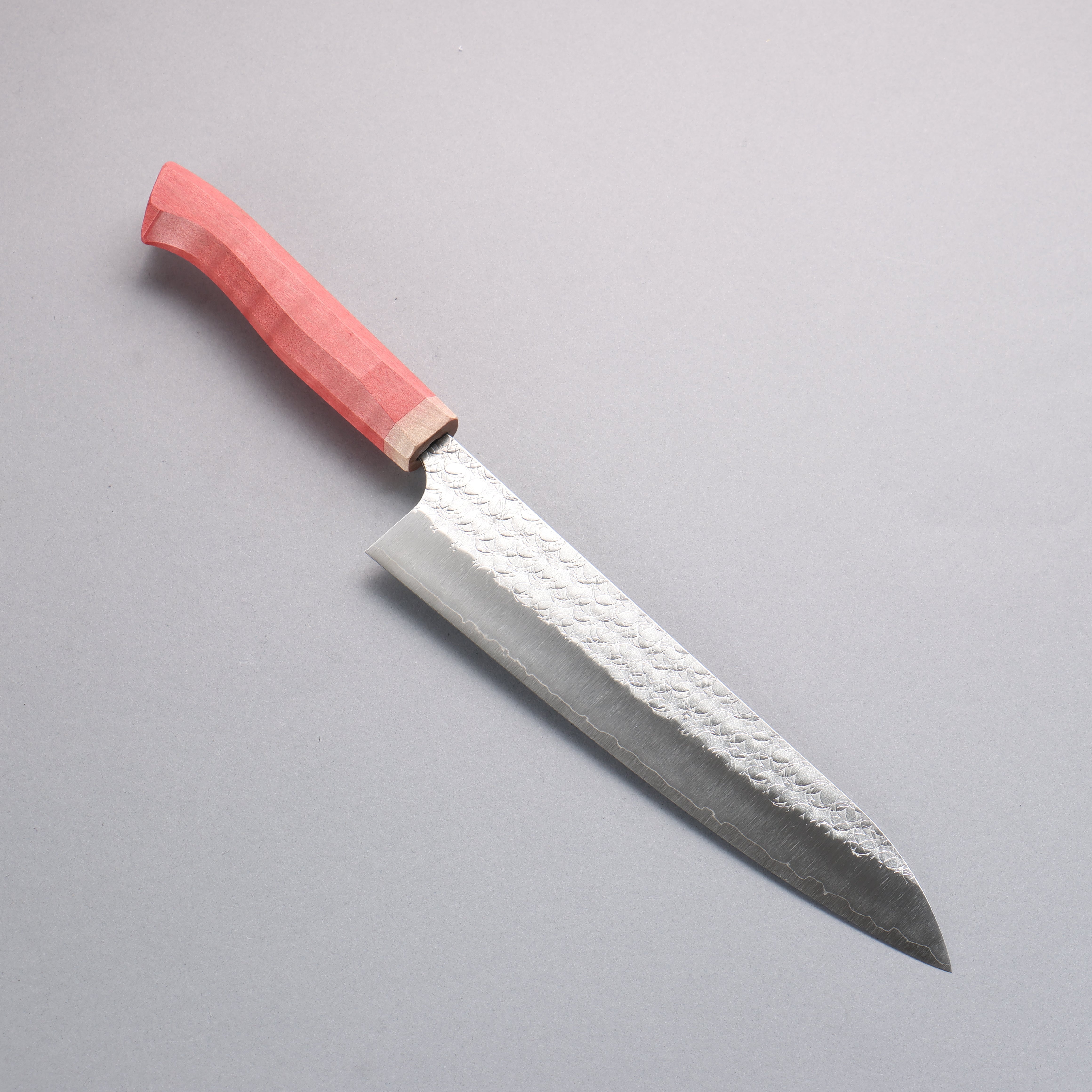 Yoshimi Kato Minamo SG2 Hammered Gyuto 210mm Red Western-Style Handle - Seisuke Knife
