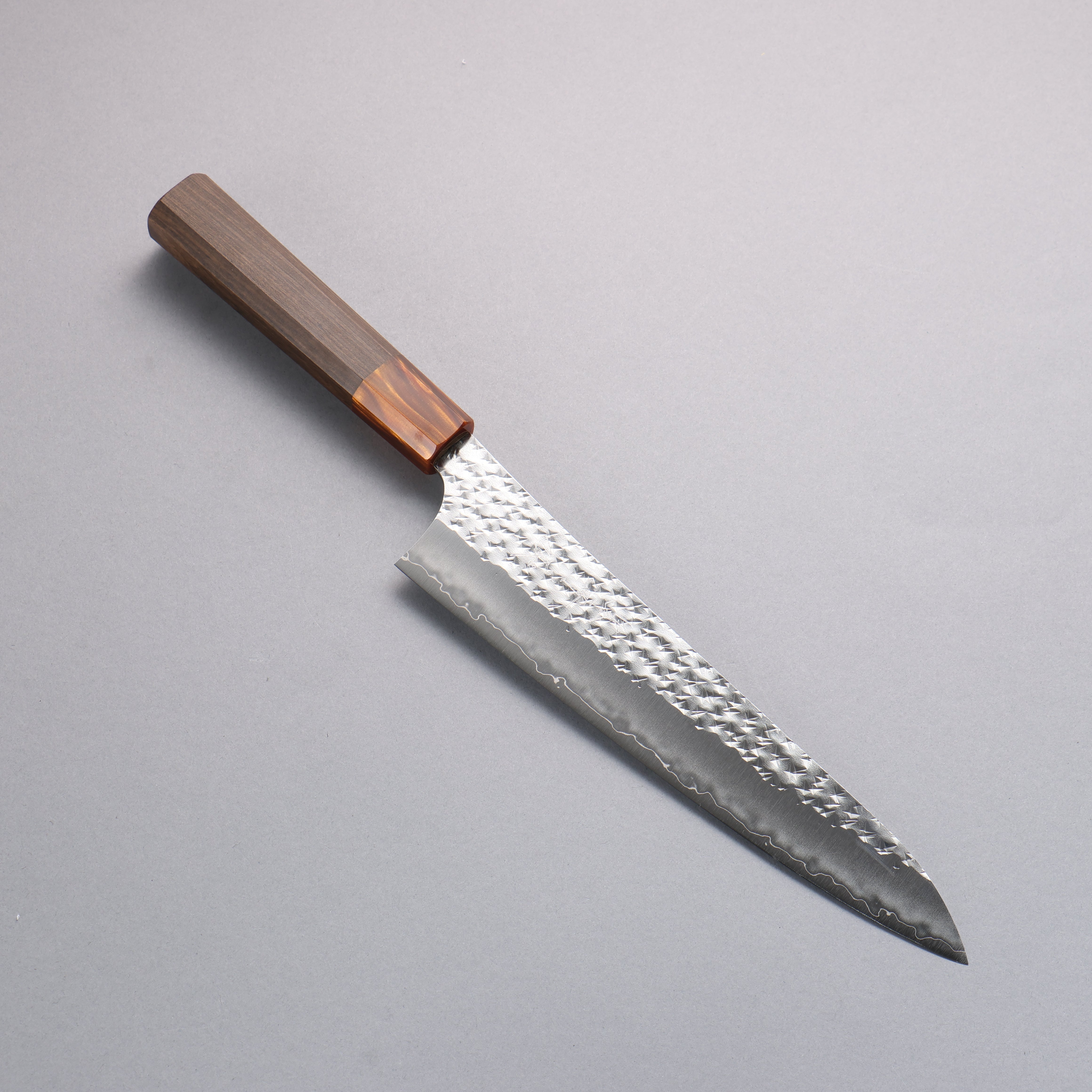 Yu Kurosaki Senko Ryu SG2 Hammered Gyuto 210mm Sandalwood (ferrule:Acrylic) Handle - Seisuke Knife