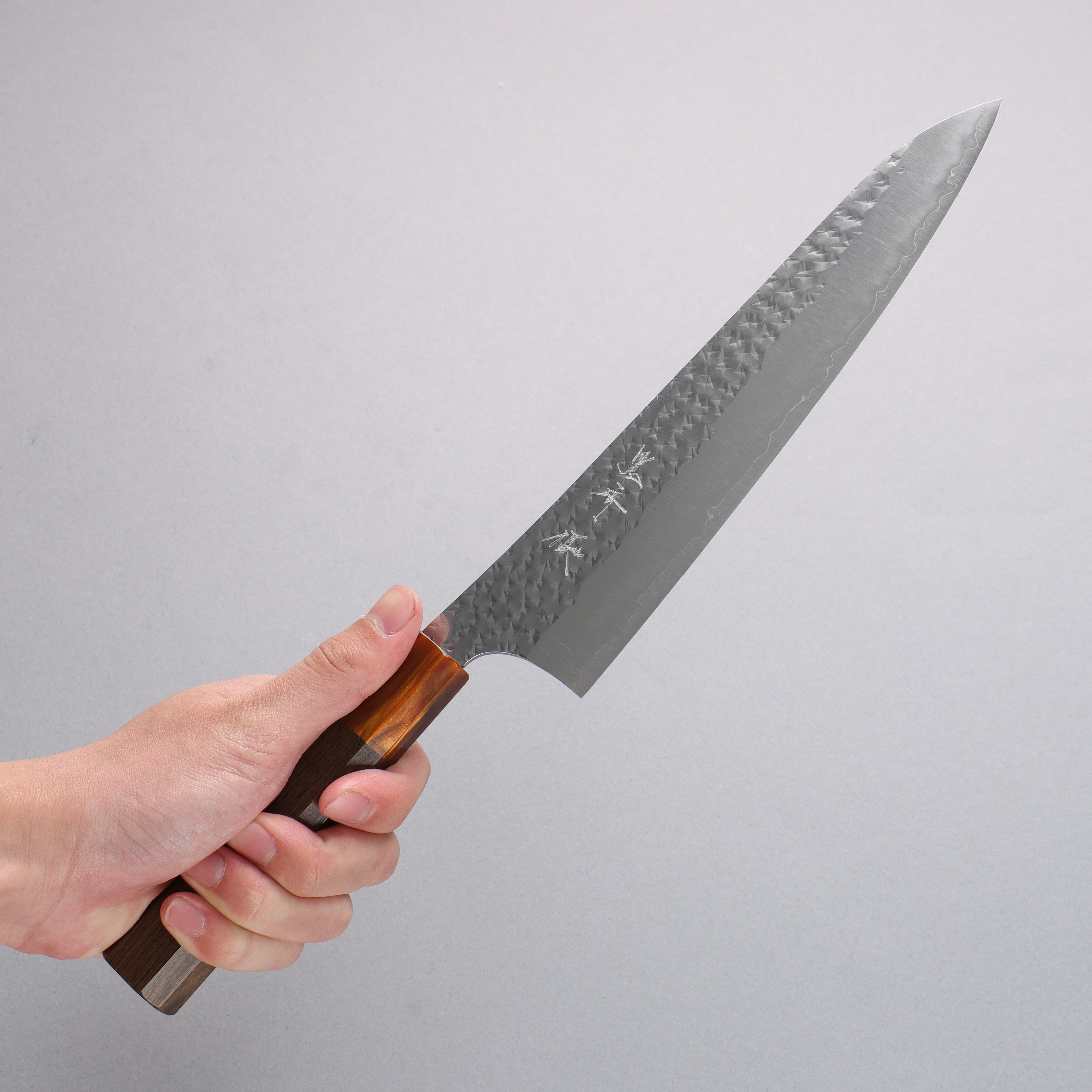 Yu Kurosaki Senko Ryu SG2 Hammered Gyuto 210mm Sandalwood (ferrule:Acrylic) Handle - Seisuke Knife