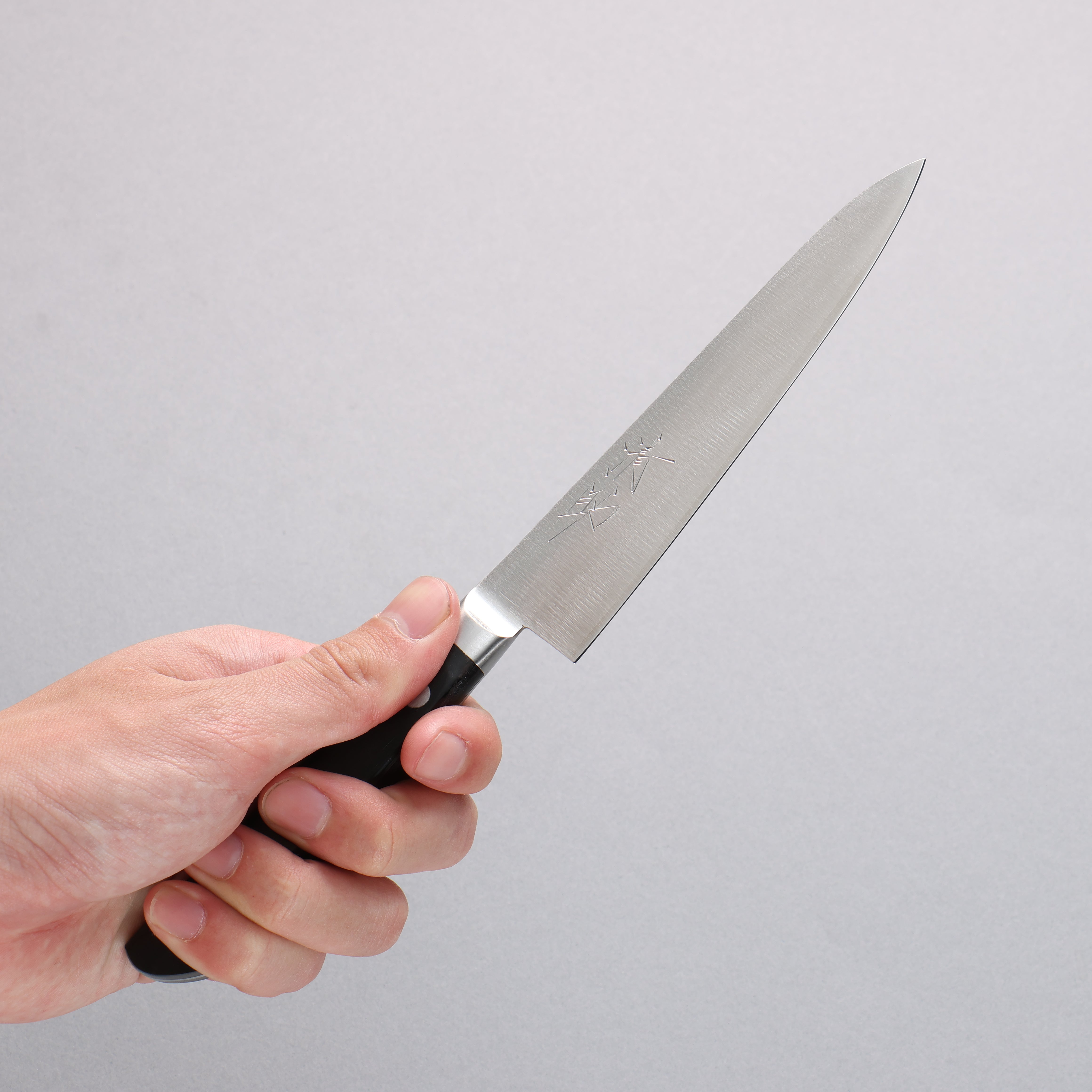 Seisuke VG1 Petty-Utility 135mm Black Pakkawood Handle - Seisuke Knife