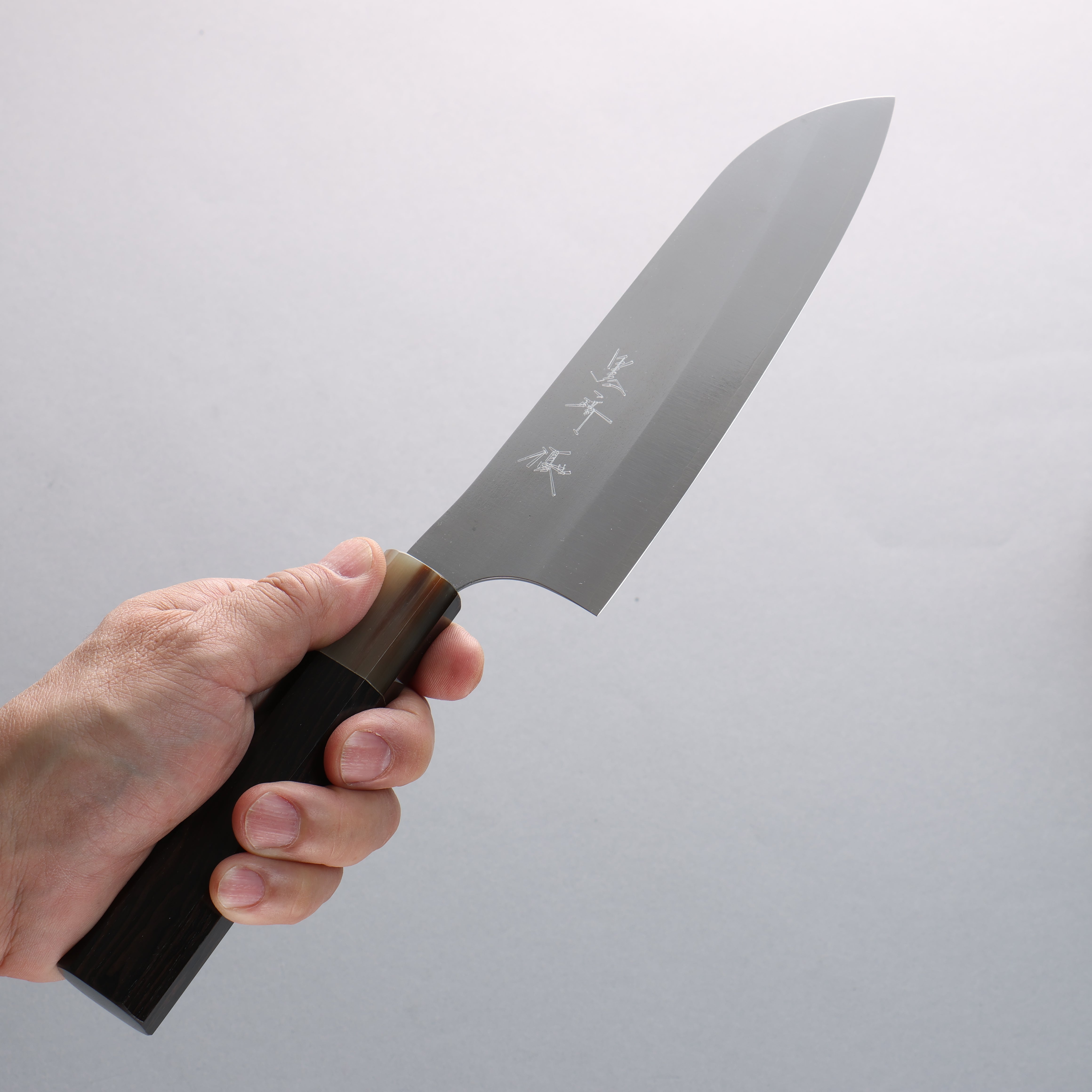 Yu Kurosaki New Gekko Ryu VG-XEOS Santoku 170mm Ebony Wood (ferrule: White Water Buffalo Horn) Handle - Seisuke Knife