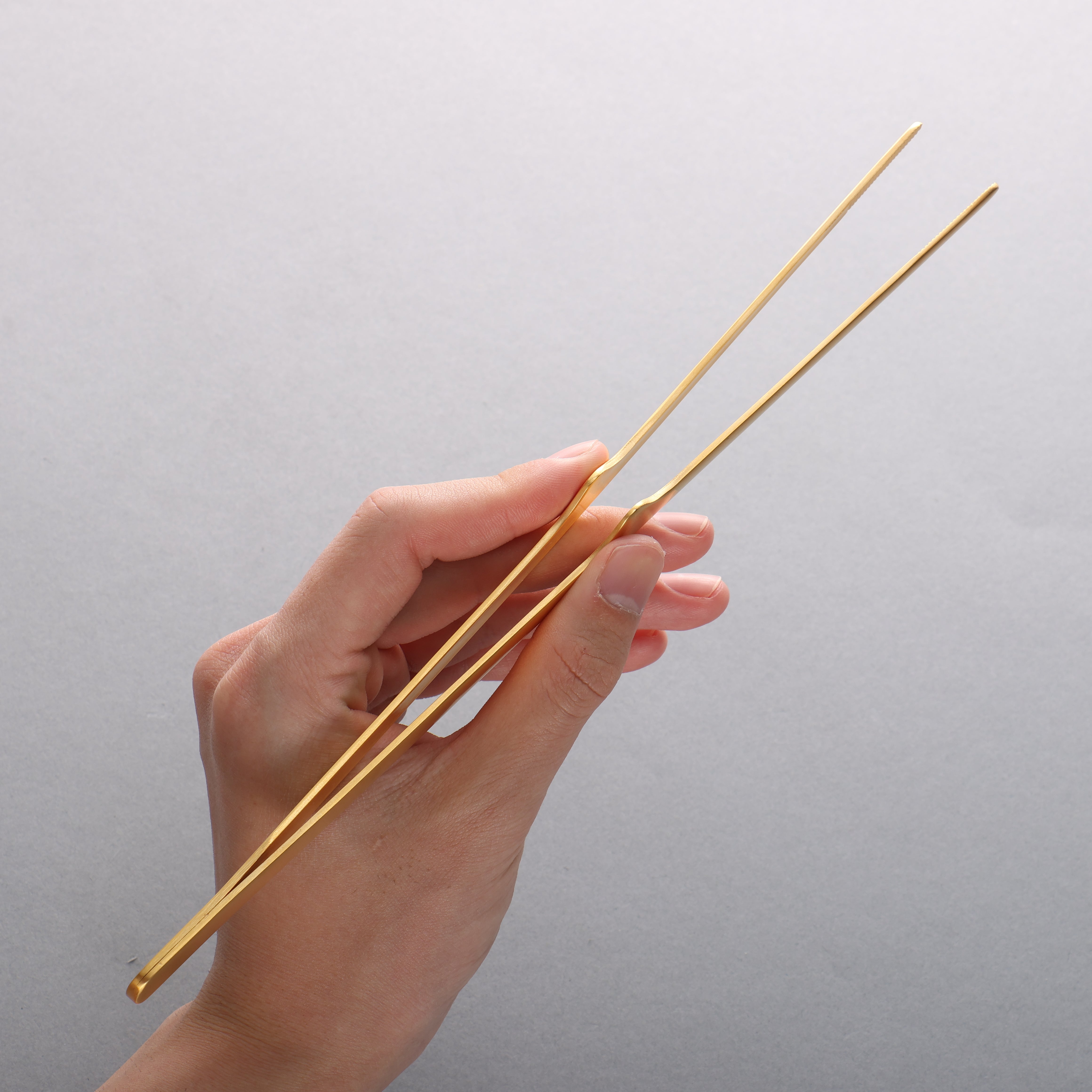 Gestura Stando Gold Metal Tongs 250mm - Seisuke Knife